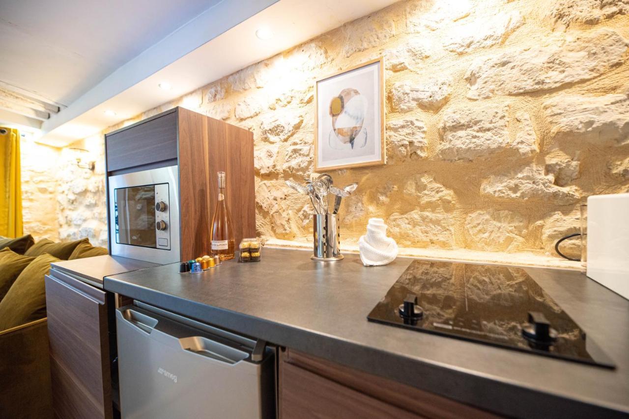 Mbm - Turenne Apartment