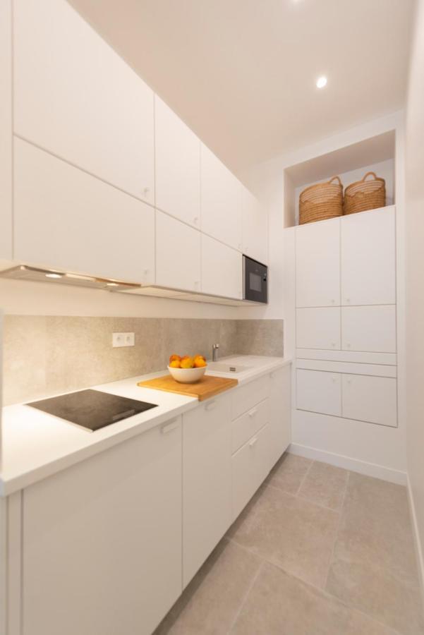 Mayenne Apartment