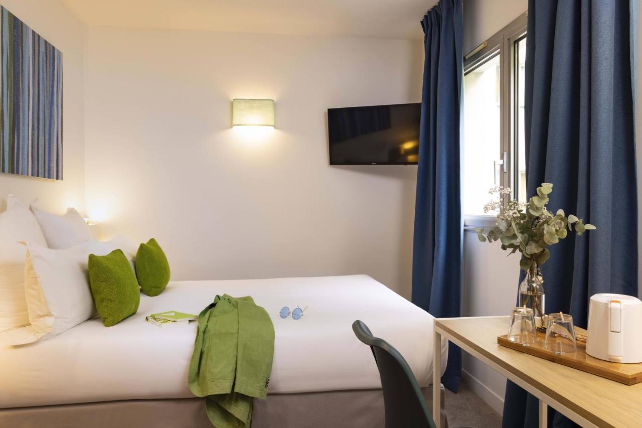 Hotel Louis Blanc Paris