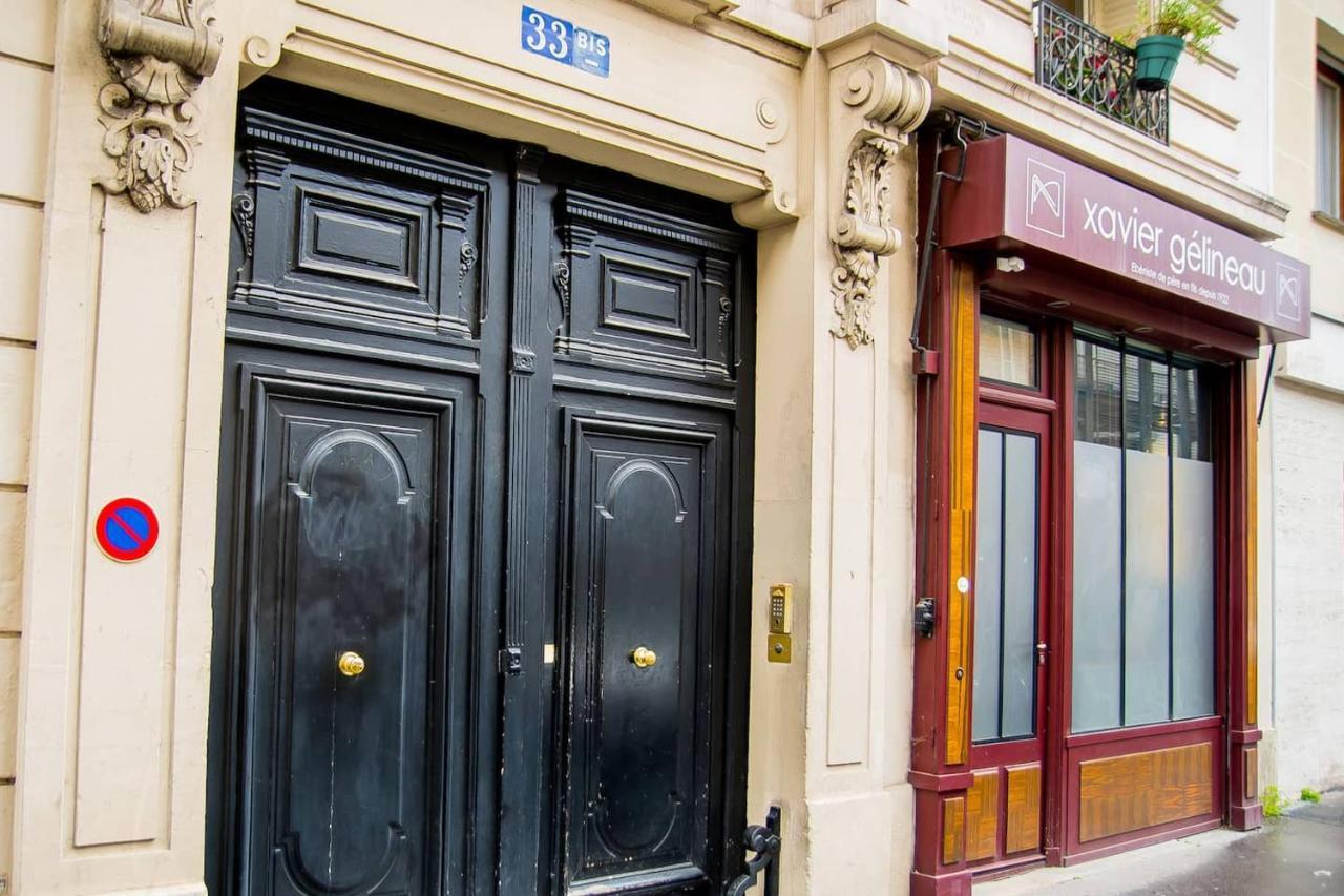 Appartement Boisé à 2 Pas Du Jardin Du Luxembourg Paris