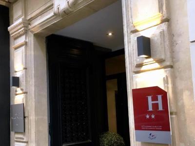 Hotel Victor Masse Paris