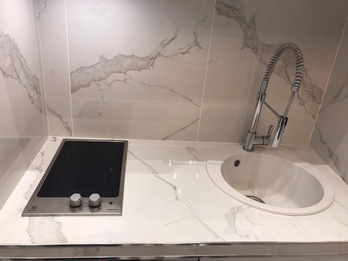 Superbe Triplex Au Coeur De Montorgueil * Paris