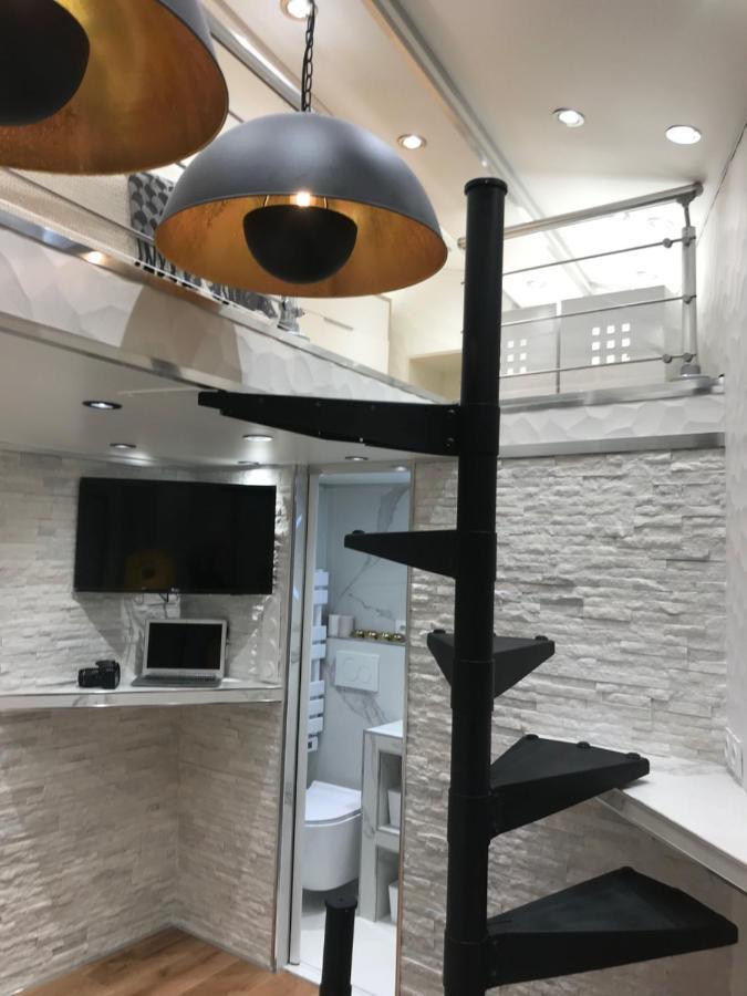 Superbe Triplex Au Coeur De Montorgueil Appartement