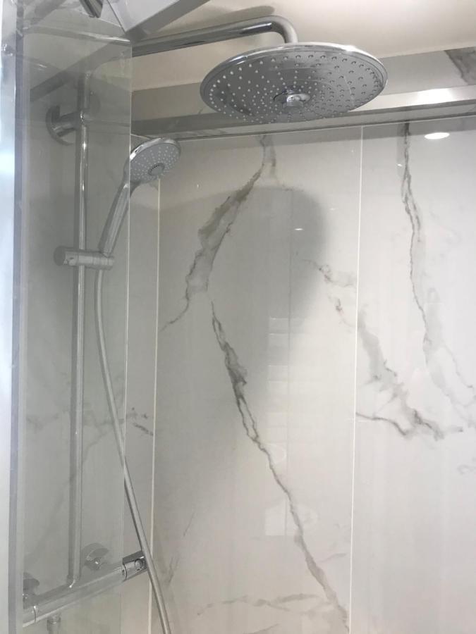 Superbe Triplex Au Coeur De Montorgueil