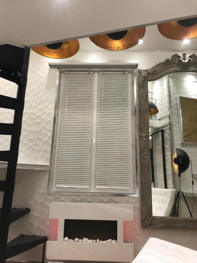 Superbe Triplex Au Coeur De Montorgueil Appartement Paris