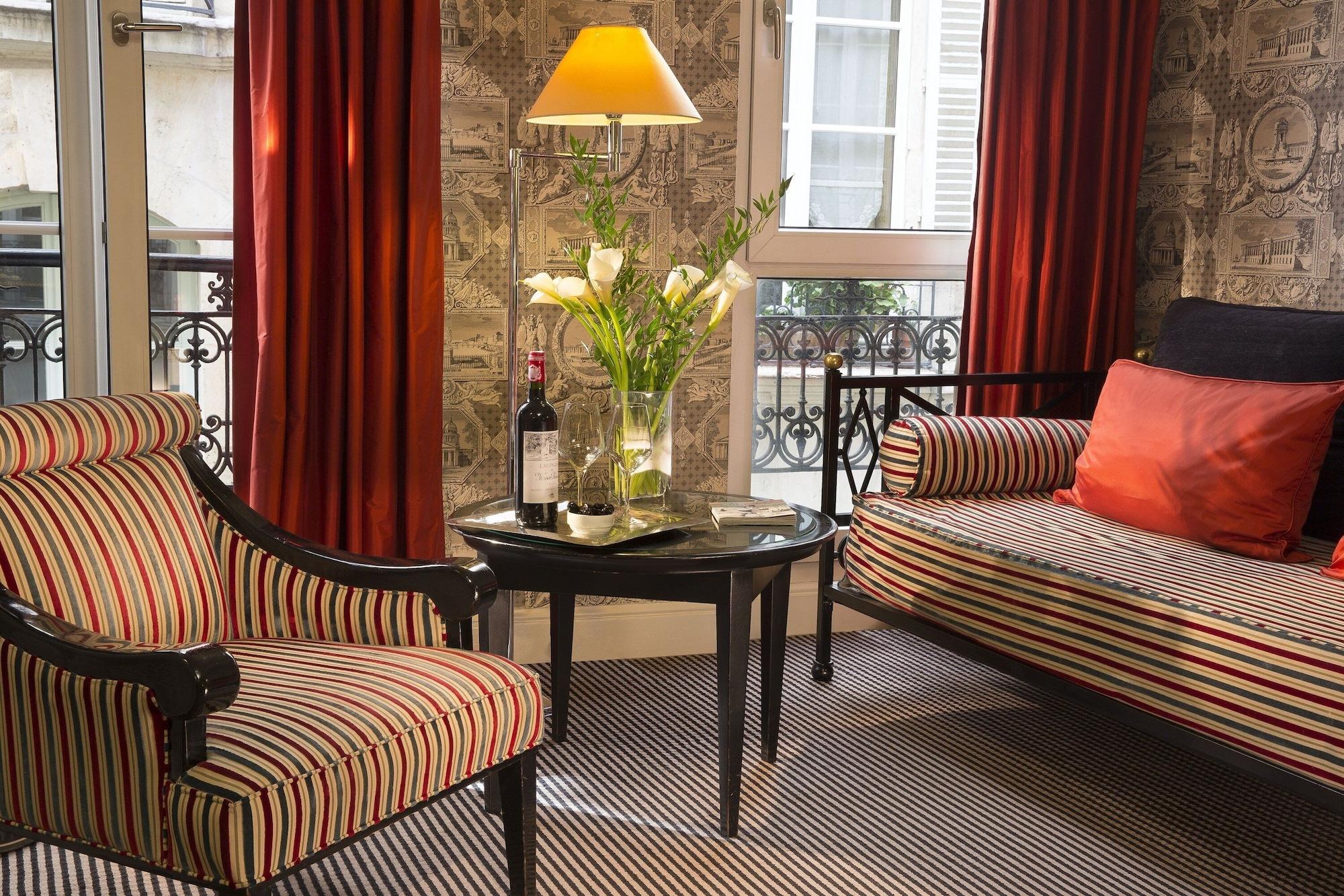 Hotel D'estrées 4*