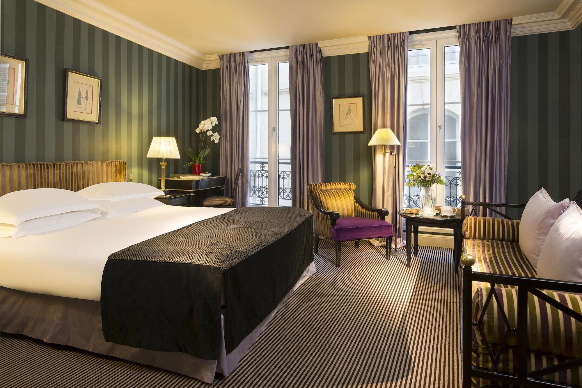 Hotel D'estrées 4*