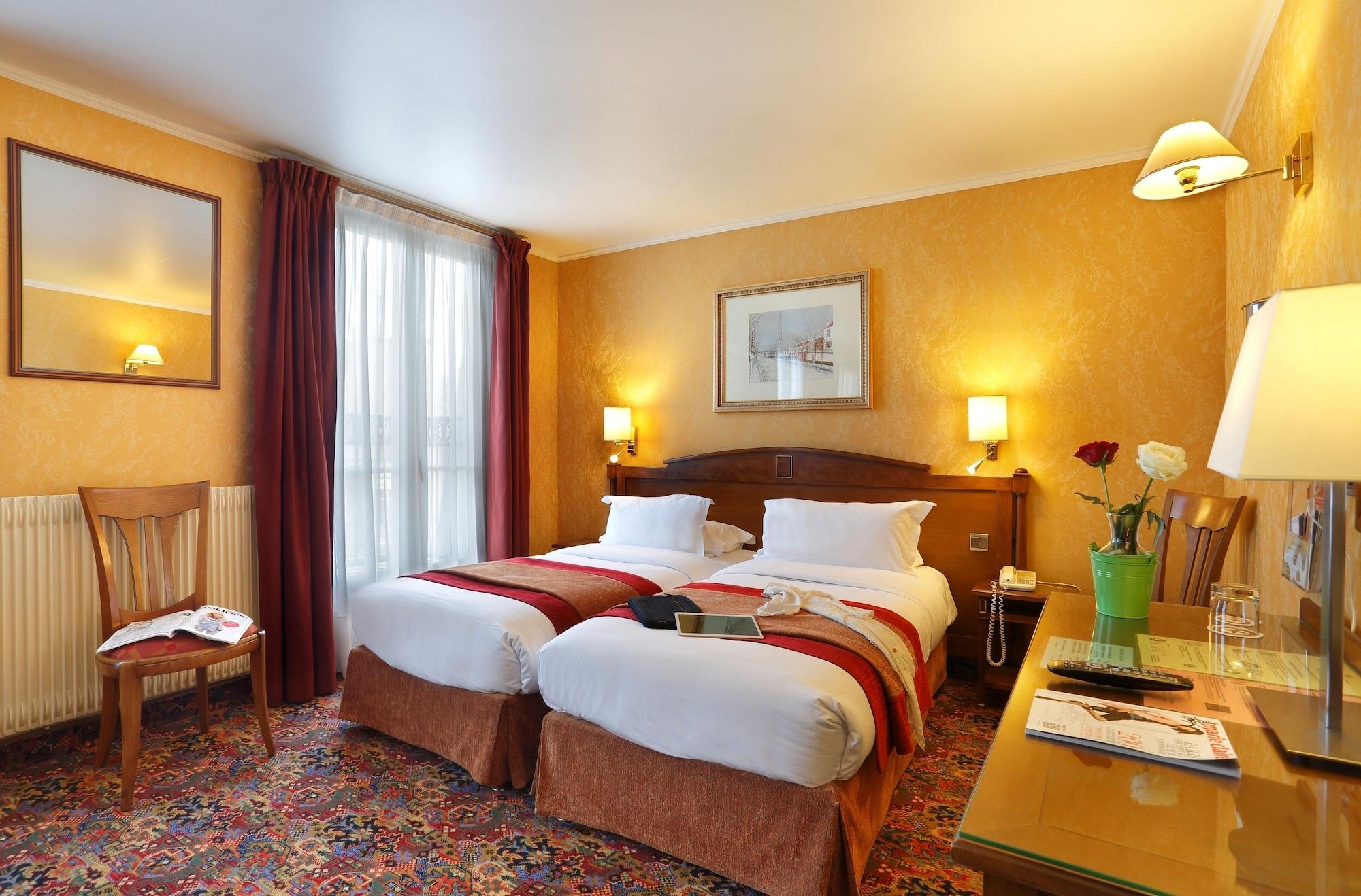 Hotel Paix Republique Paris