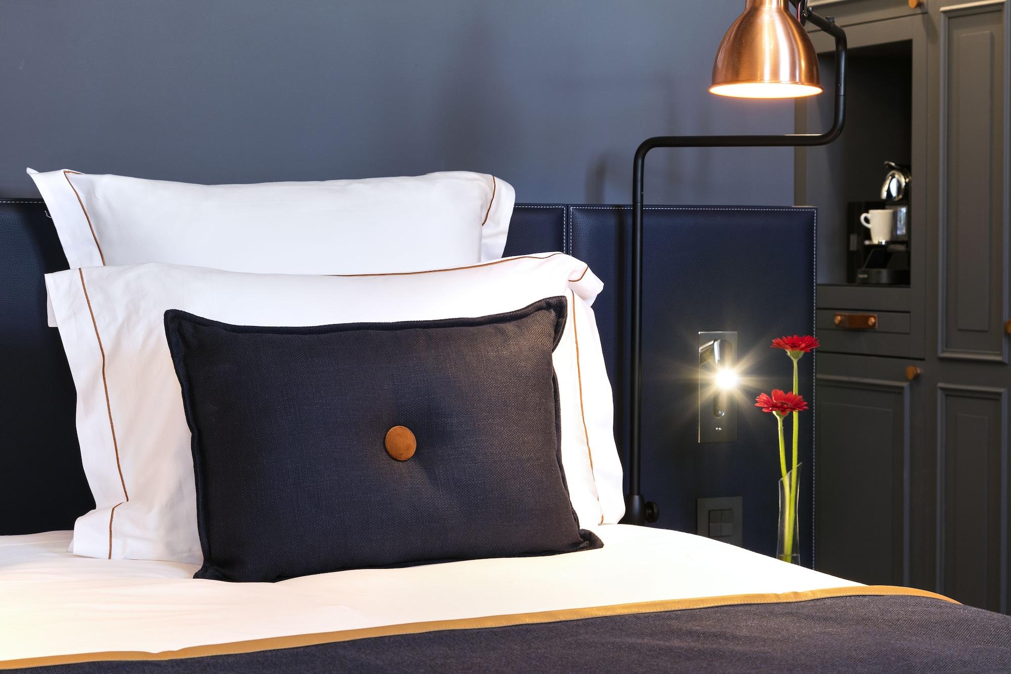 Square Louvois Hotel