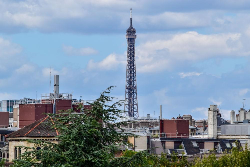 B55 4* Paris