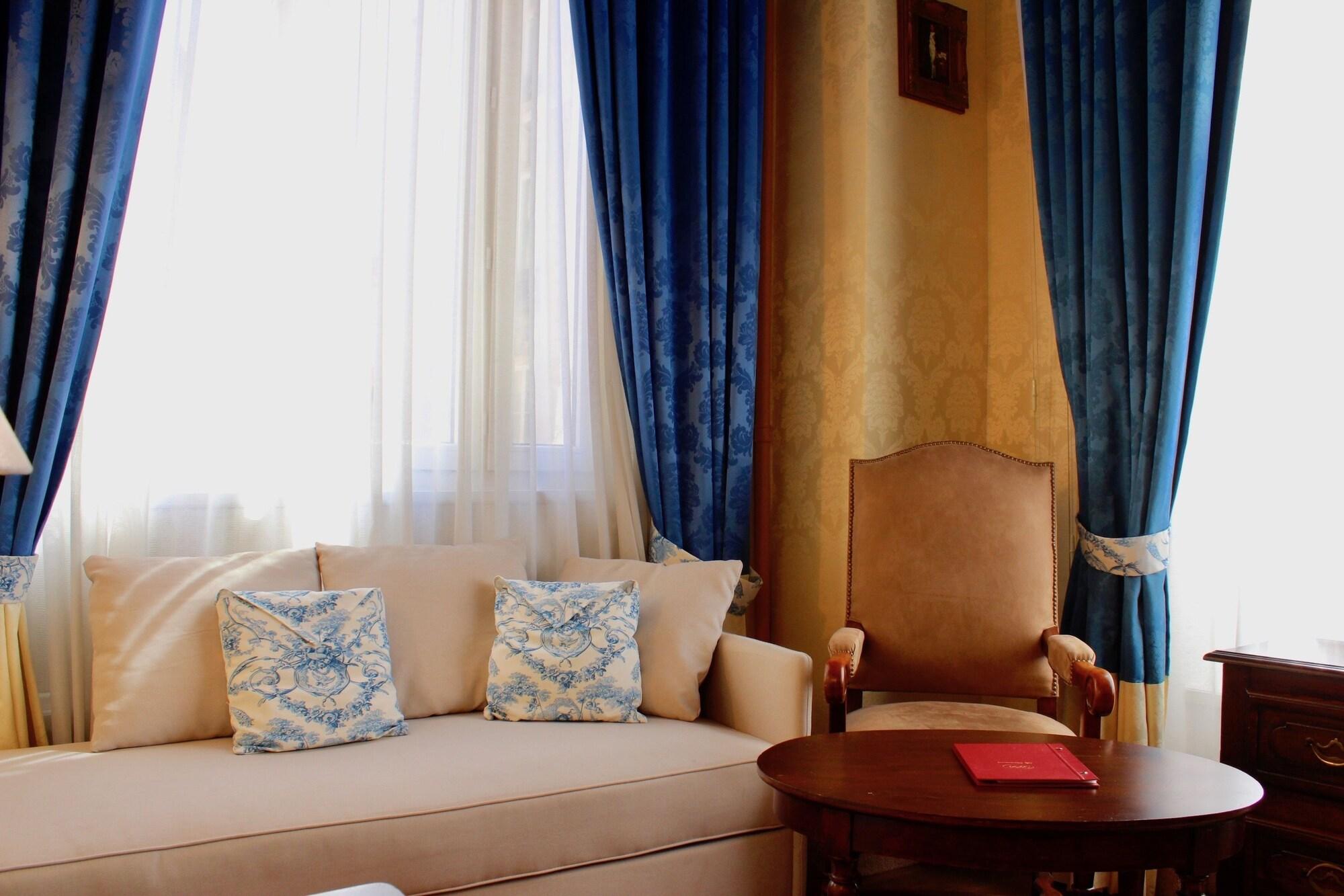 De La Bretonnerie Hotel 3*