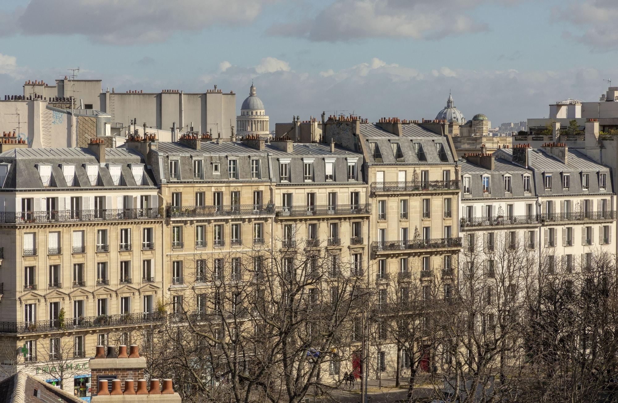 Du Lion 2* Paris