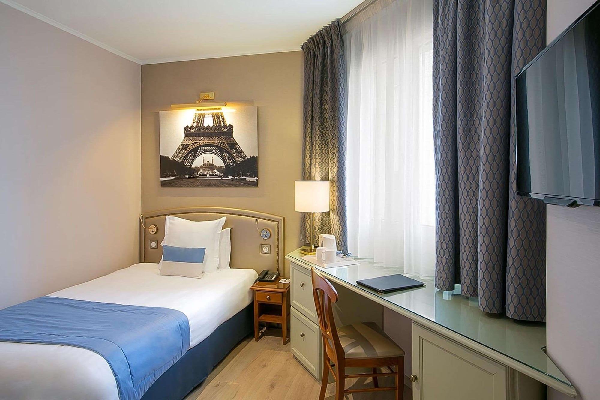 Western Au Trocadero Paris