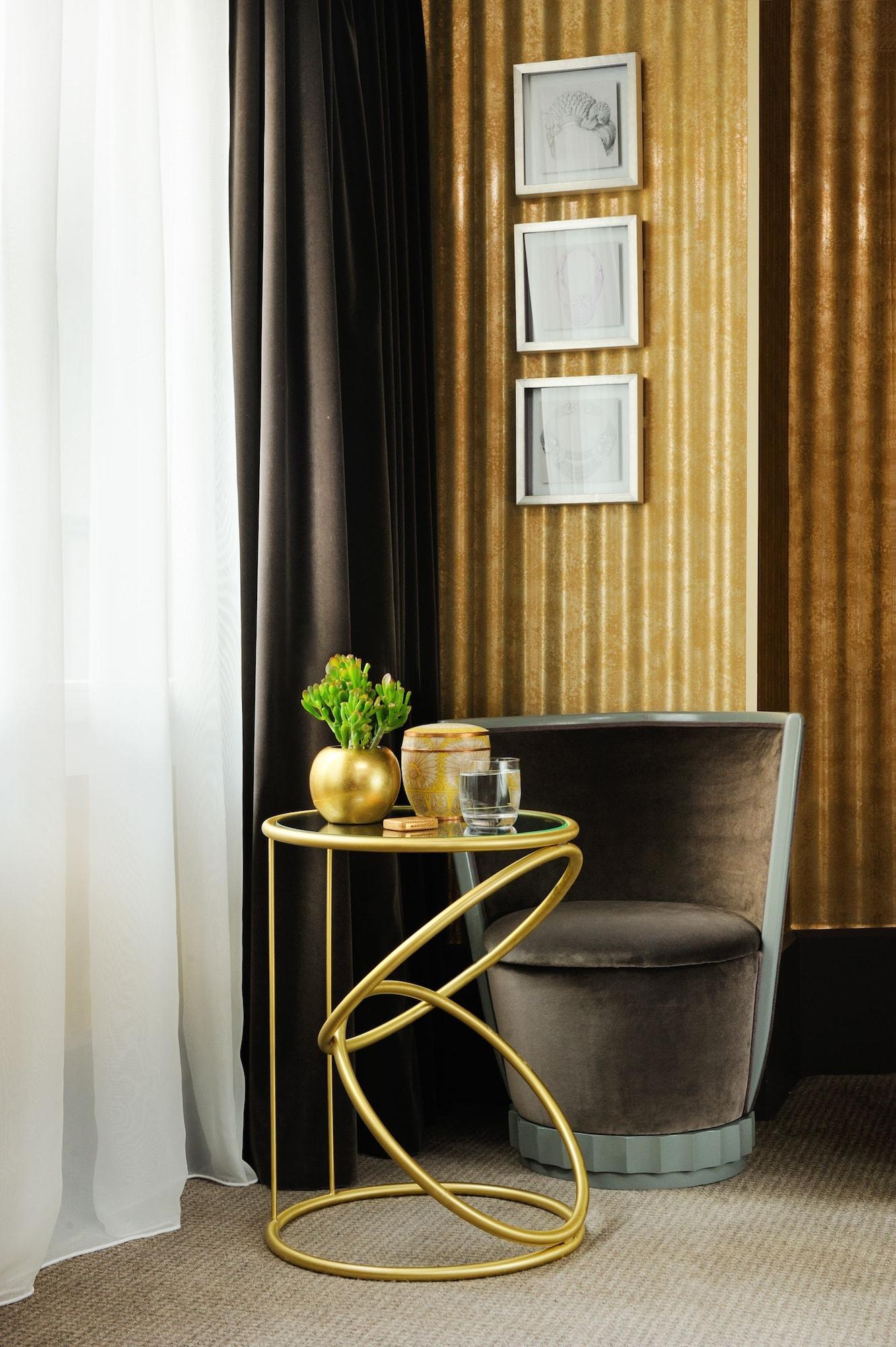 Baume 4* Paris