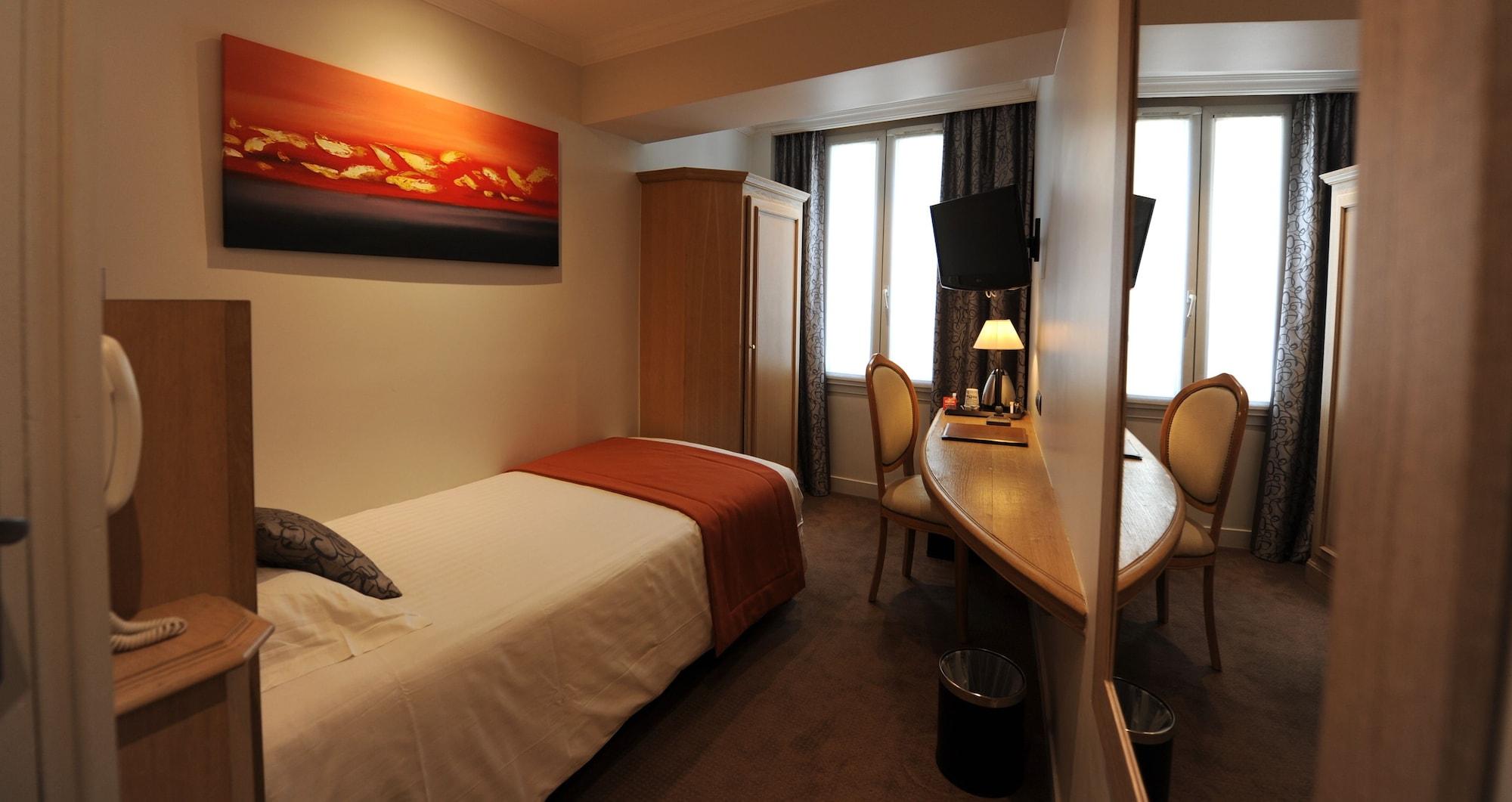 Du Midi Montparnasse Hotel 3*