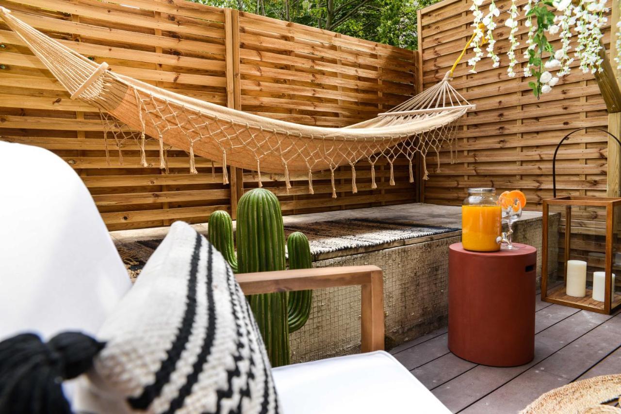 The Majestic Garden Apartment Paris