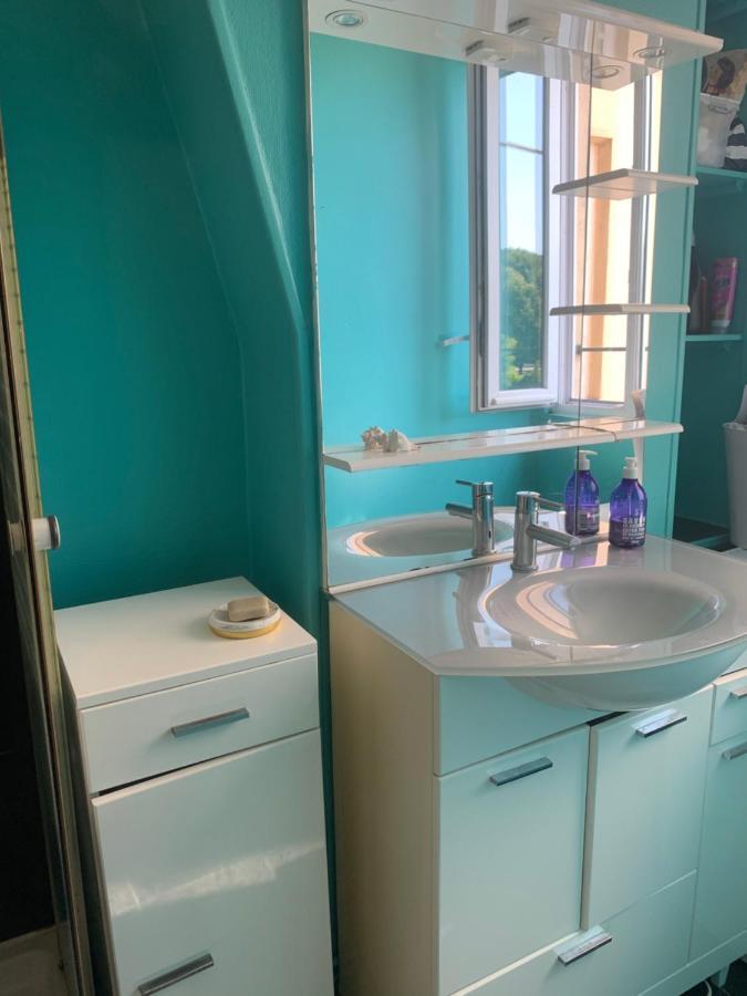 One Bedroom - * Paris