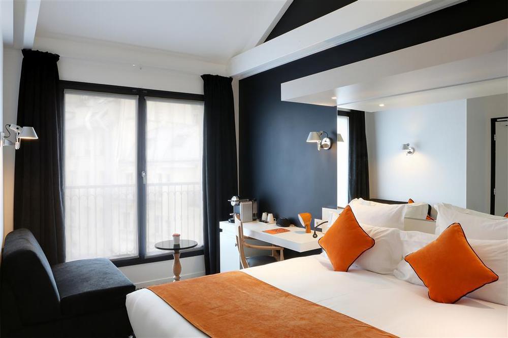 Hotel Western Premier Faubourg 88 4*