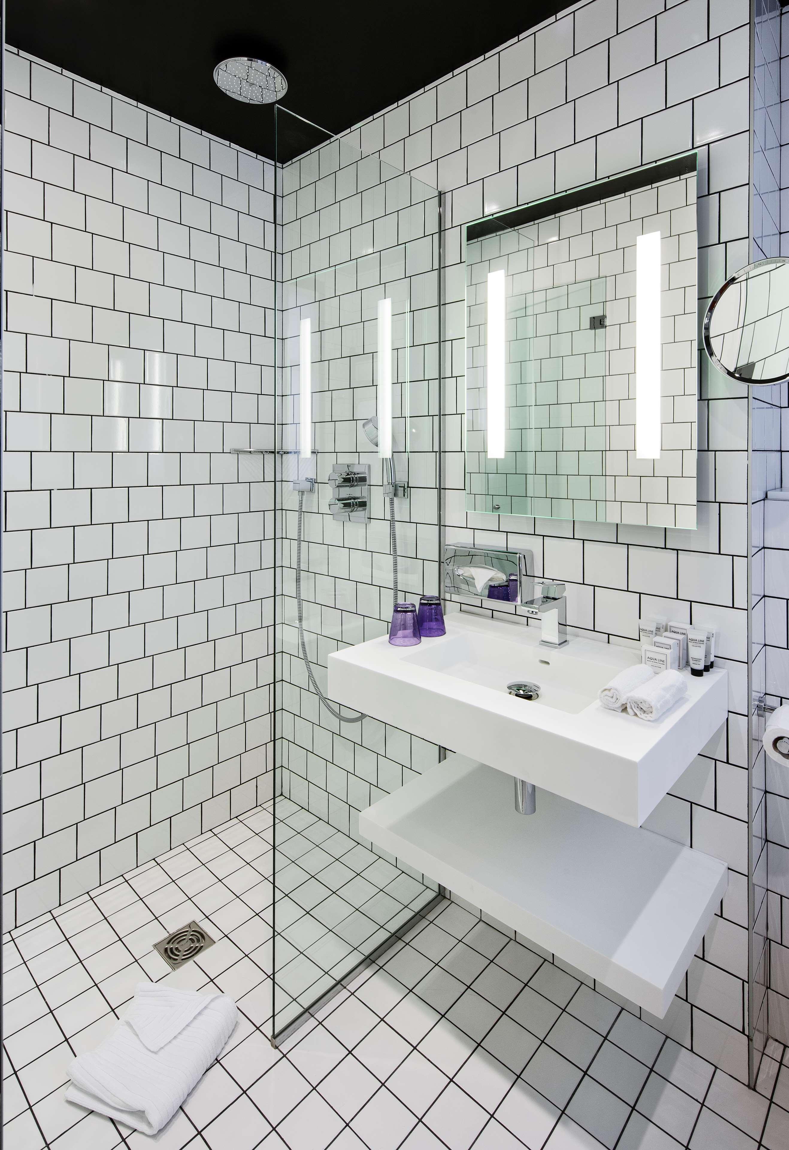 Western Premier Faubourg 88 Hotel 4*
