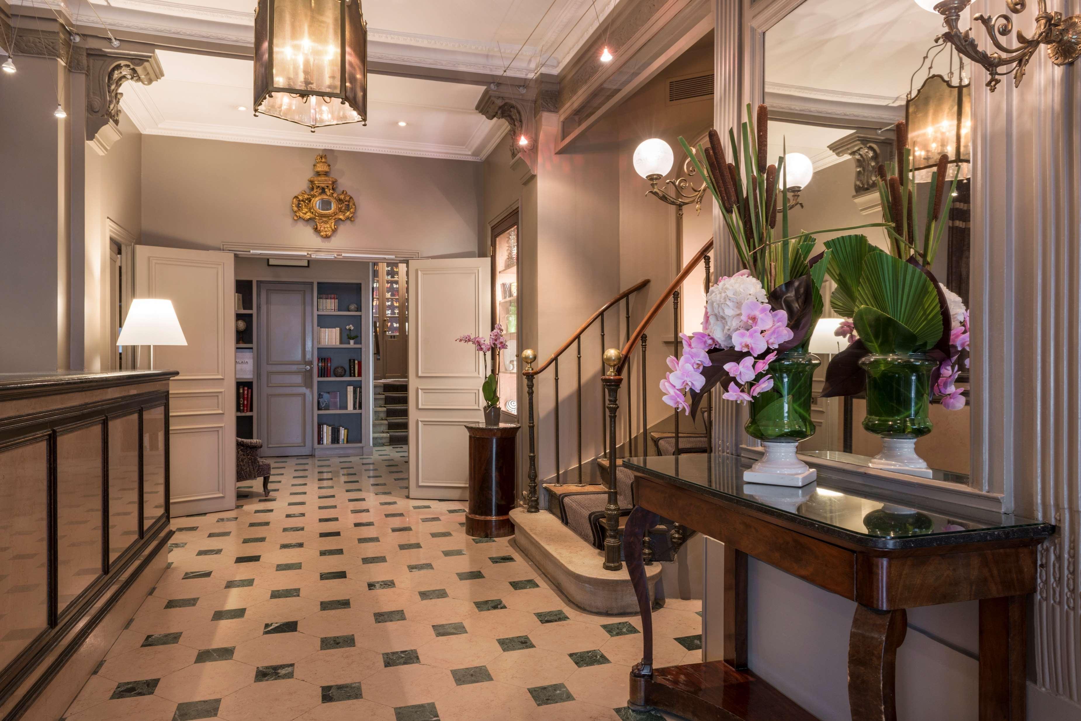 Louison Hotel