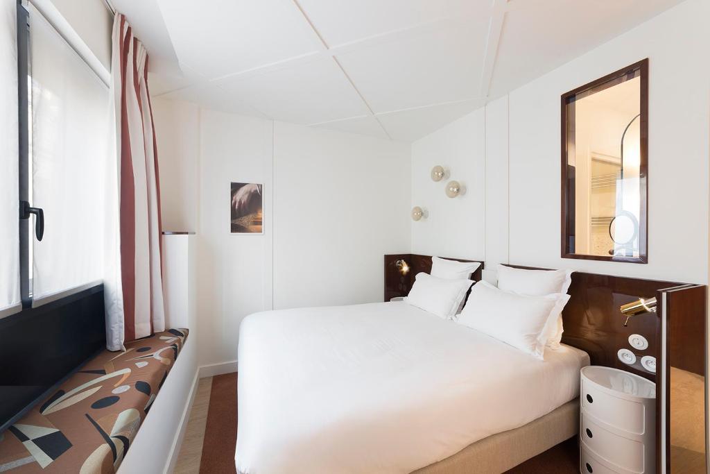 Wallace - Orso Hotel