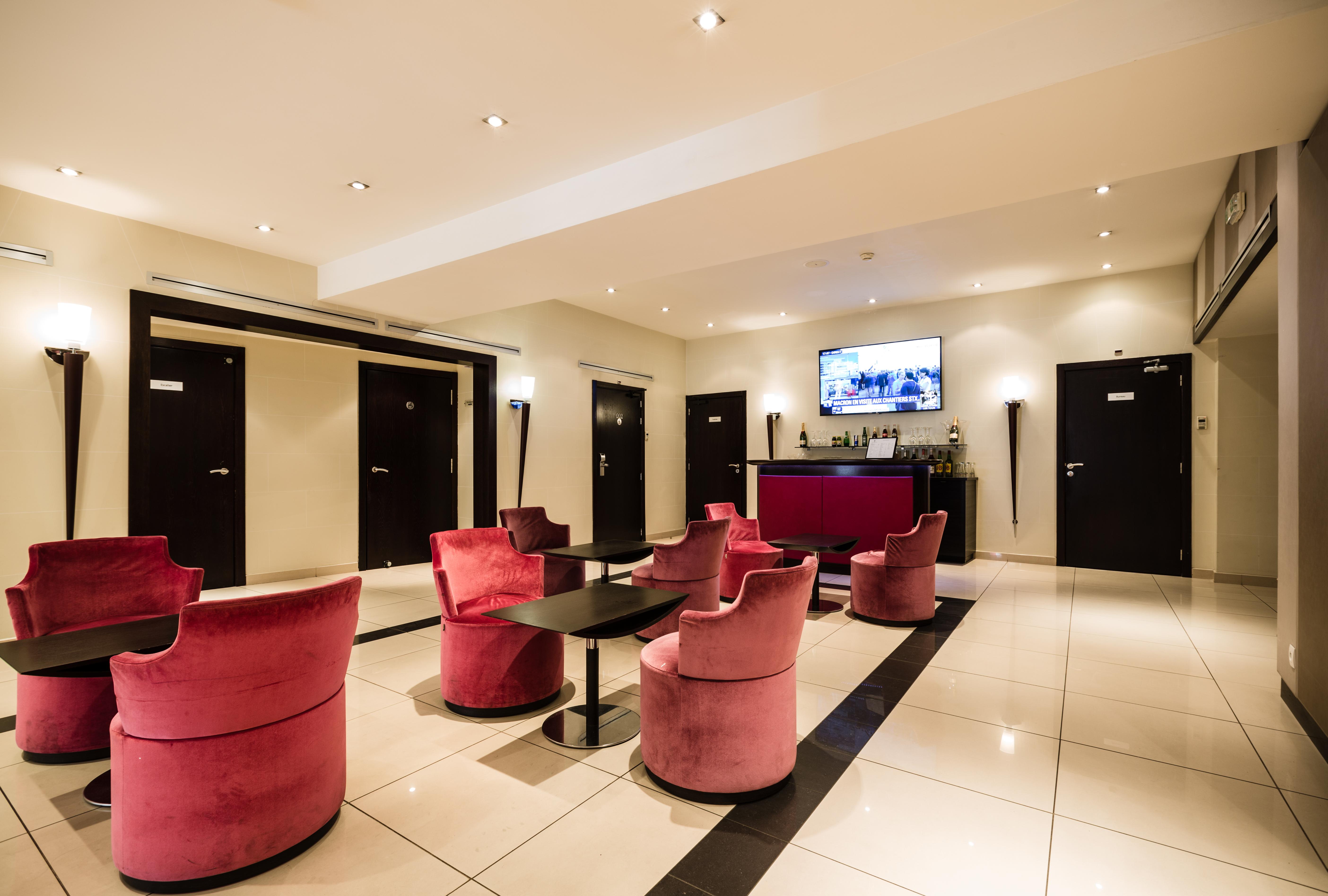 Park Lane Hotel