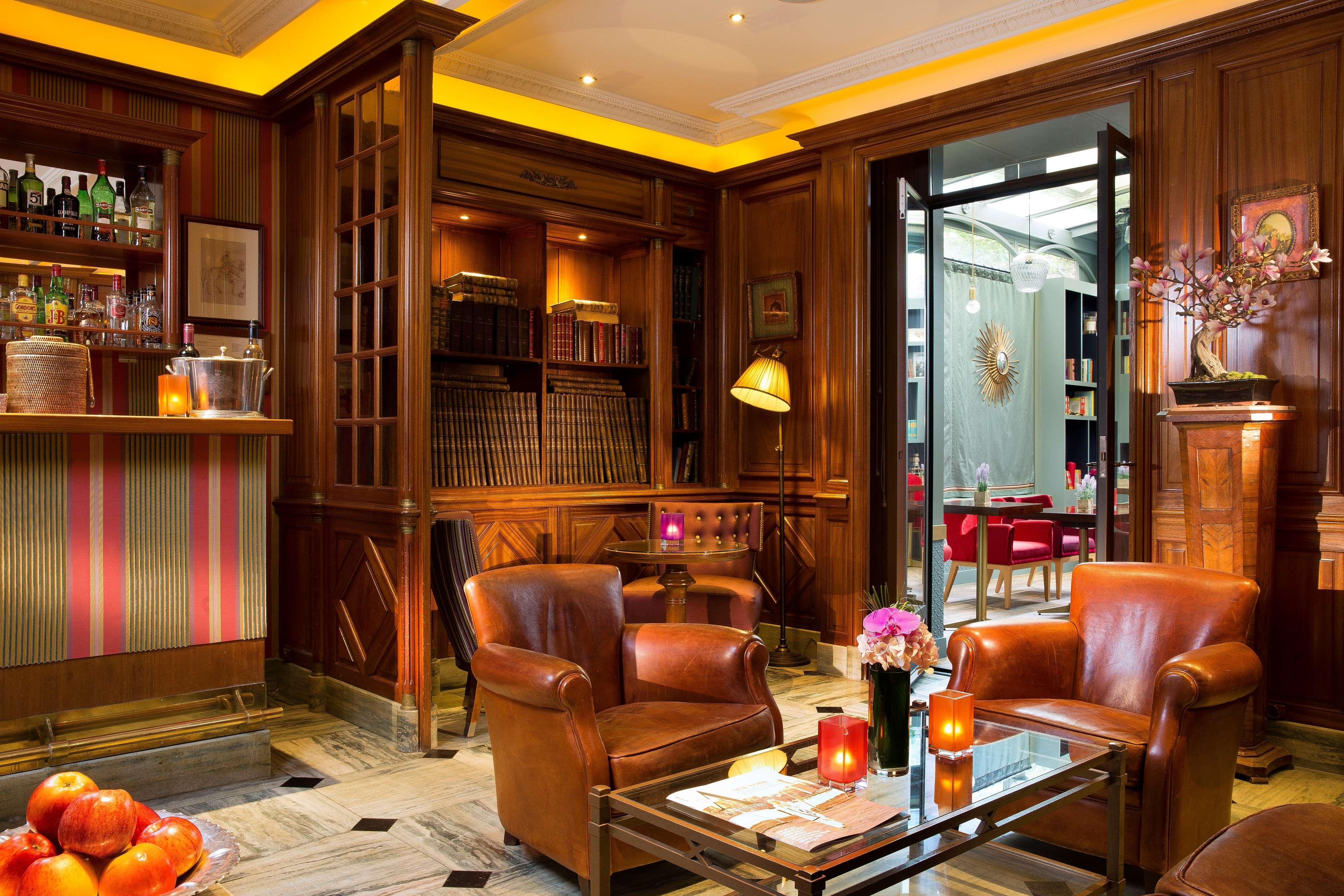 Western Premier Trocadero La Tour Hotel