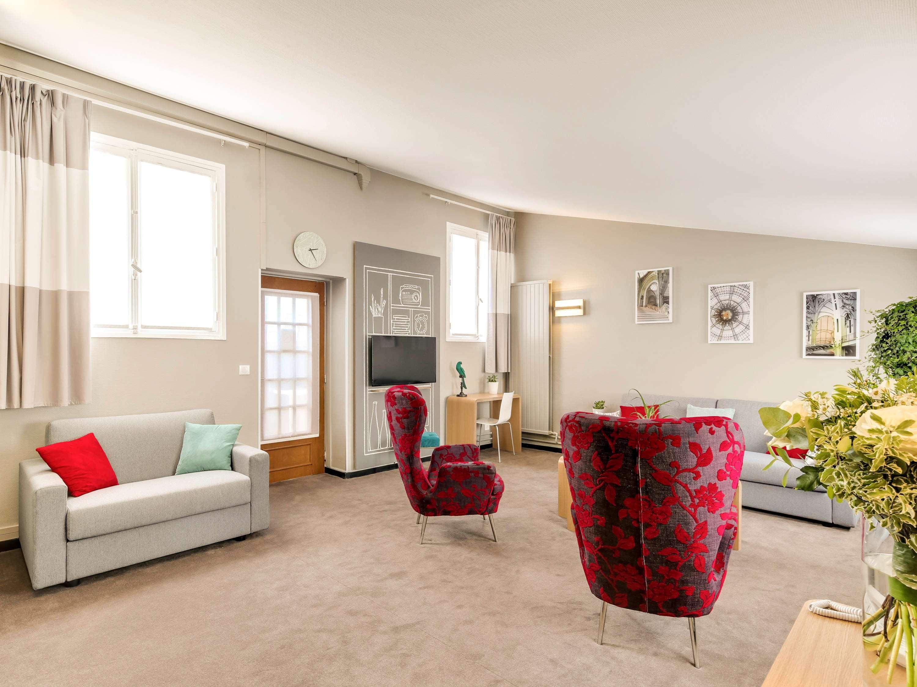 Ibis Grands Boulevards Opéra 9e Hotel 3*