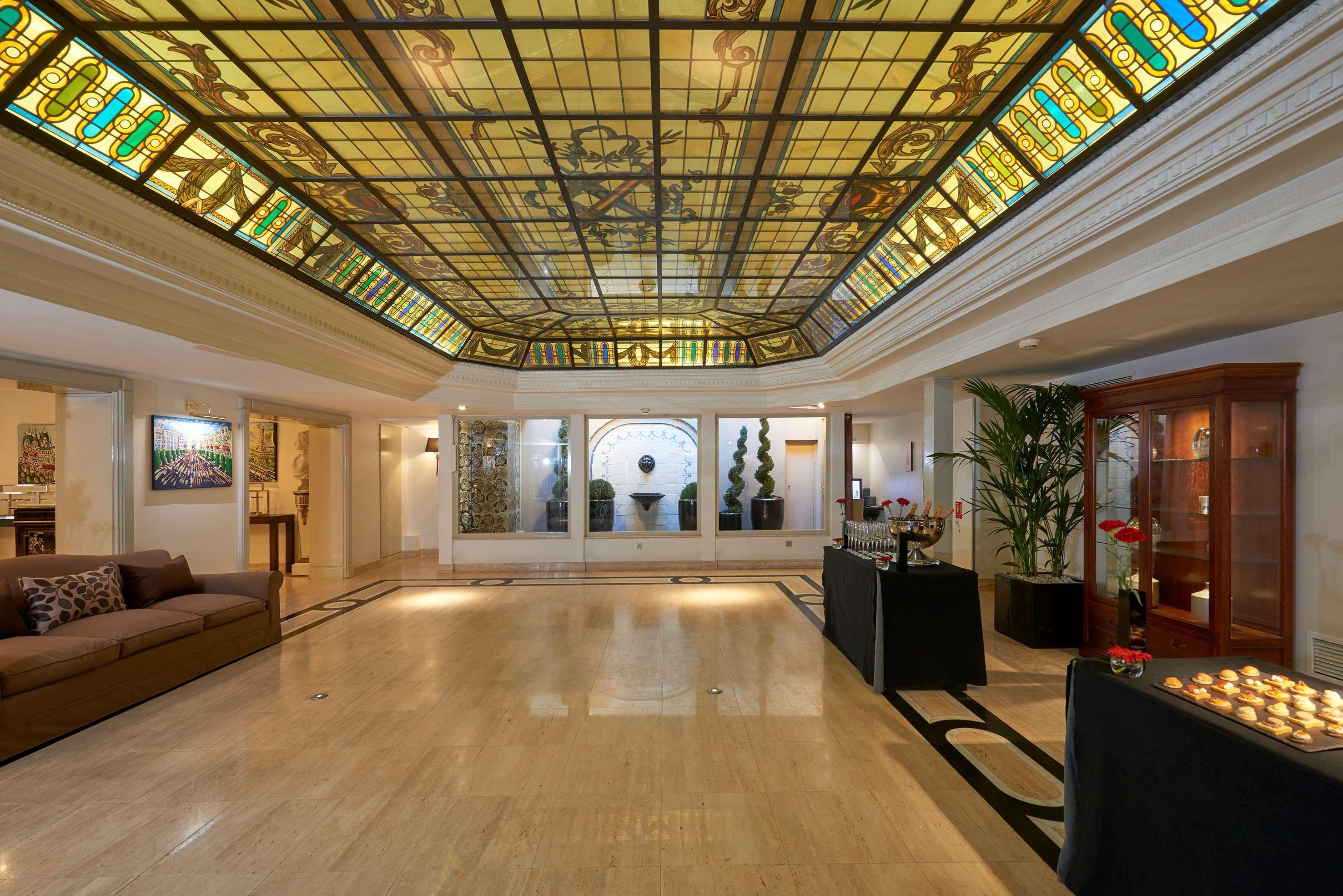 Melia Vendome 4*
