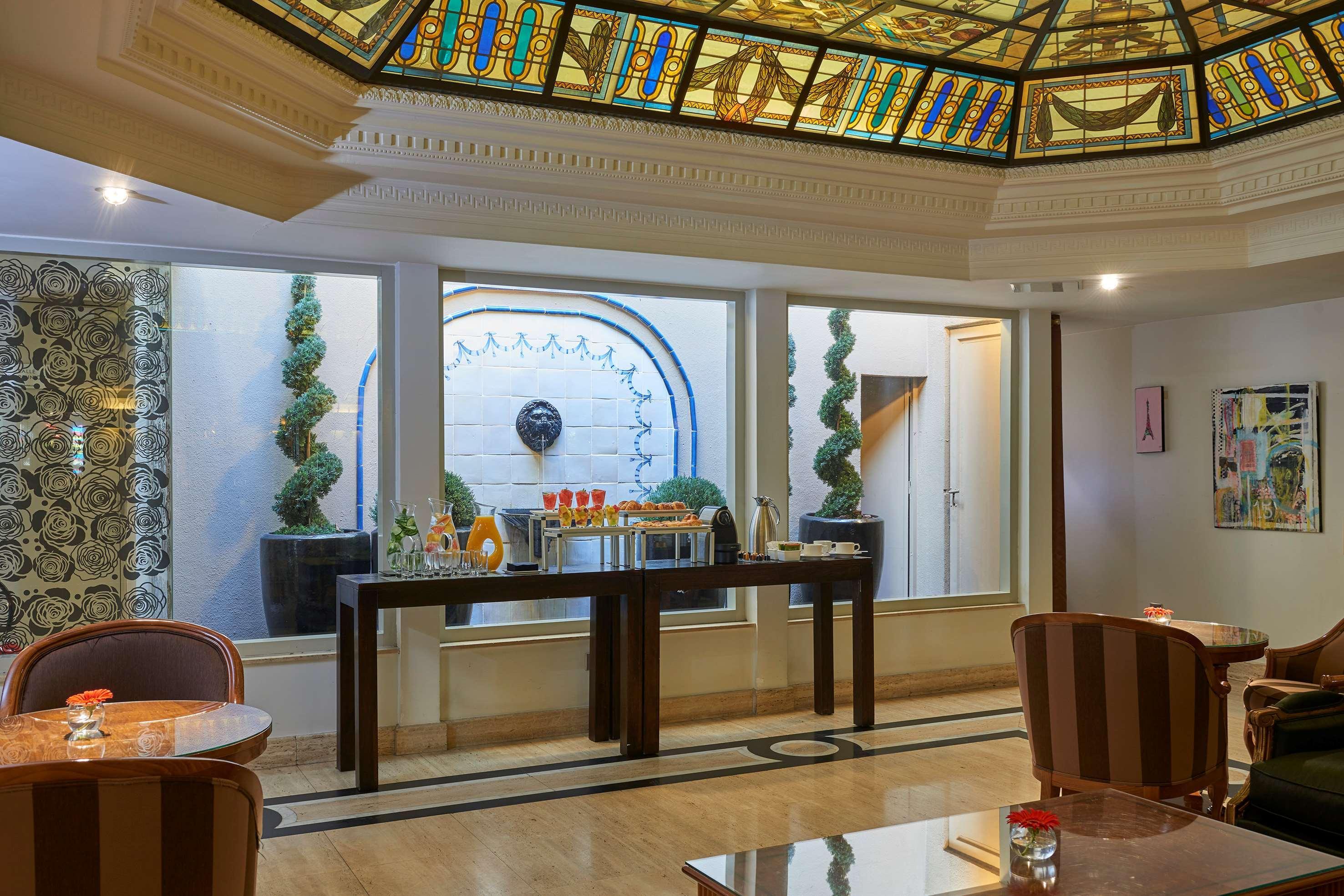 Melia Vendome 4*