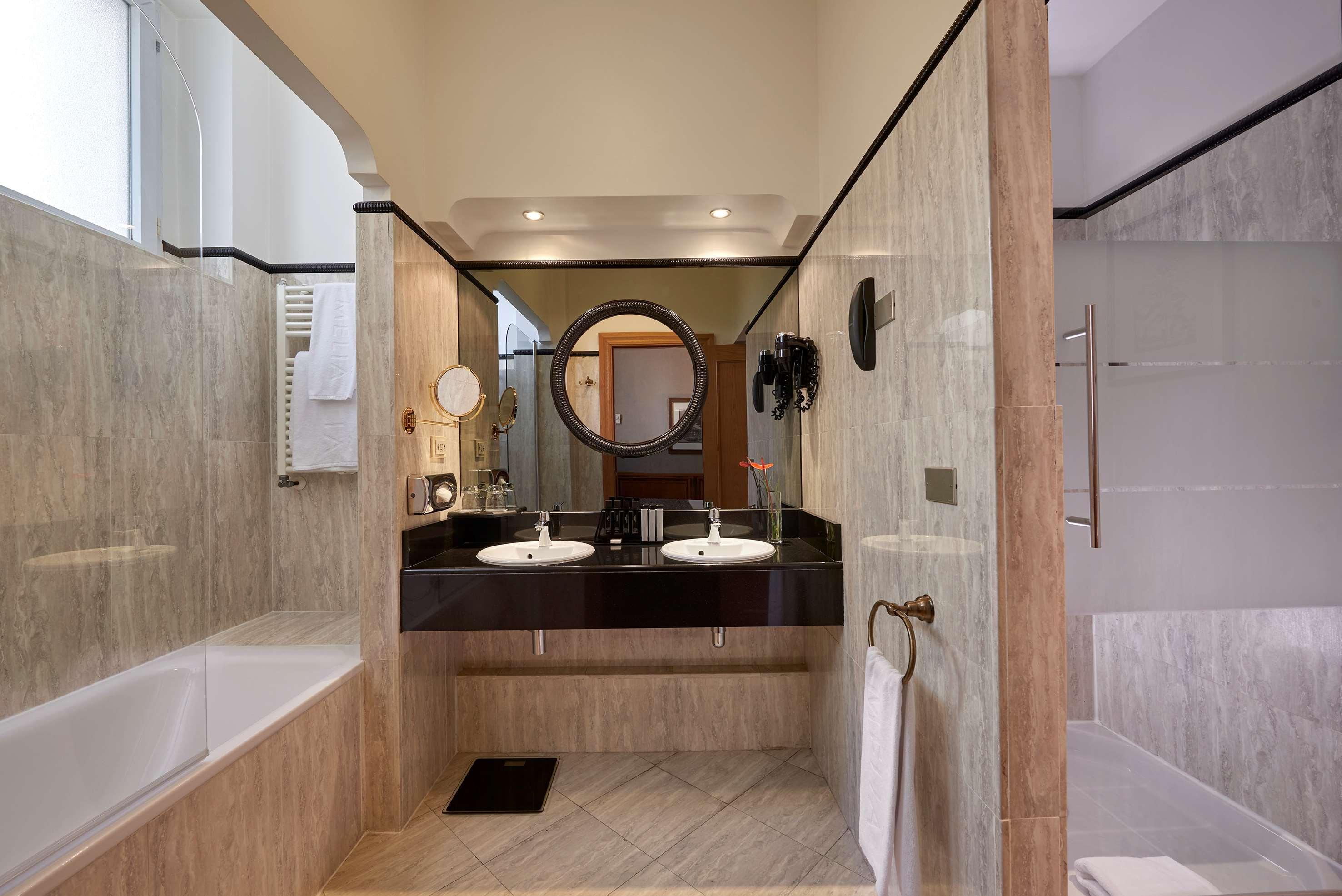 Melia Vendome 4*