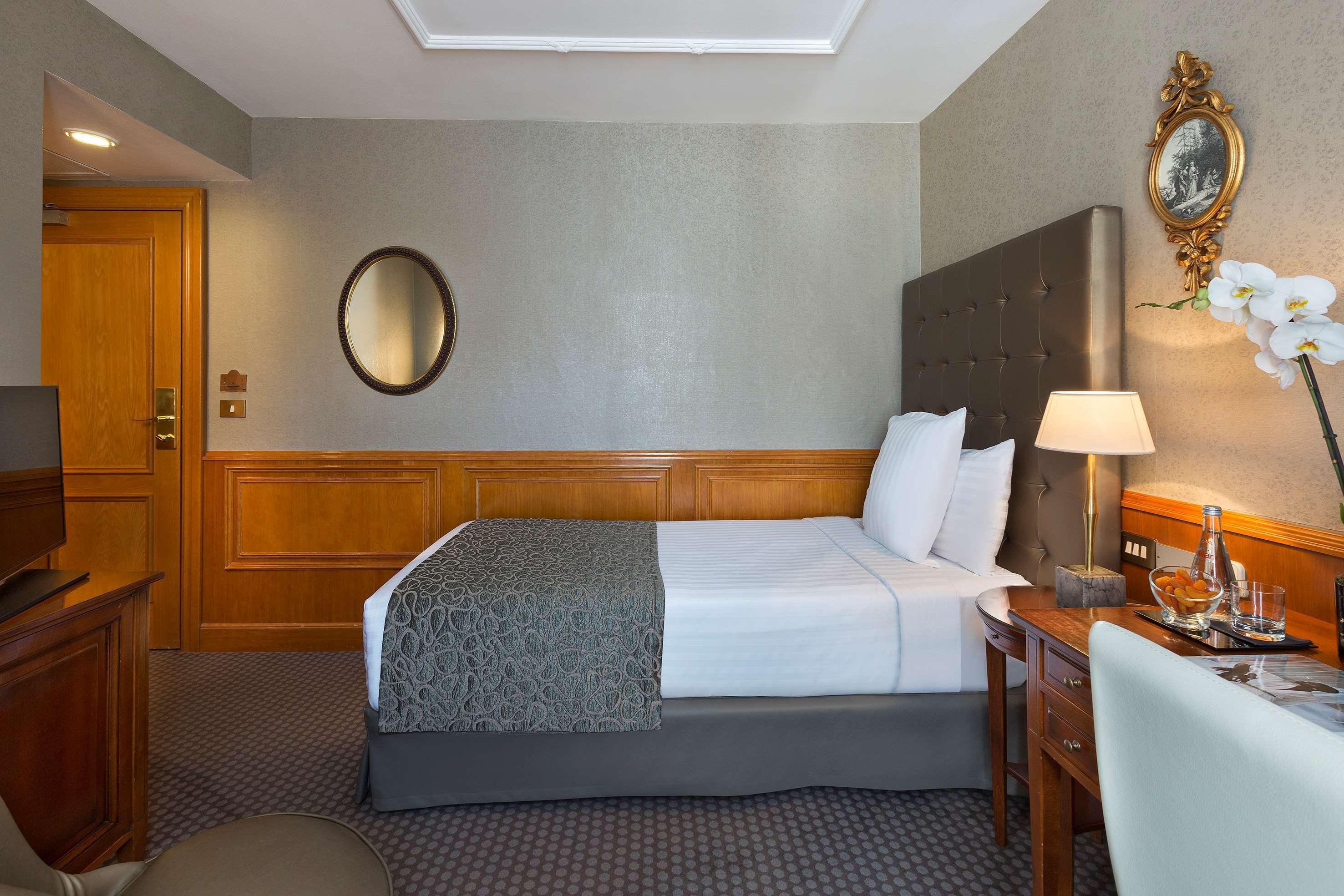 Melia Vendome Hotel 4*