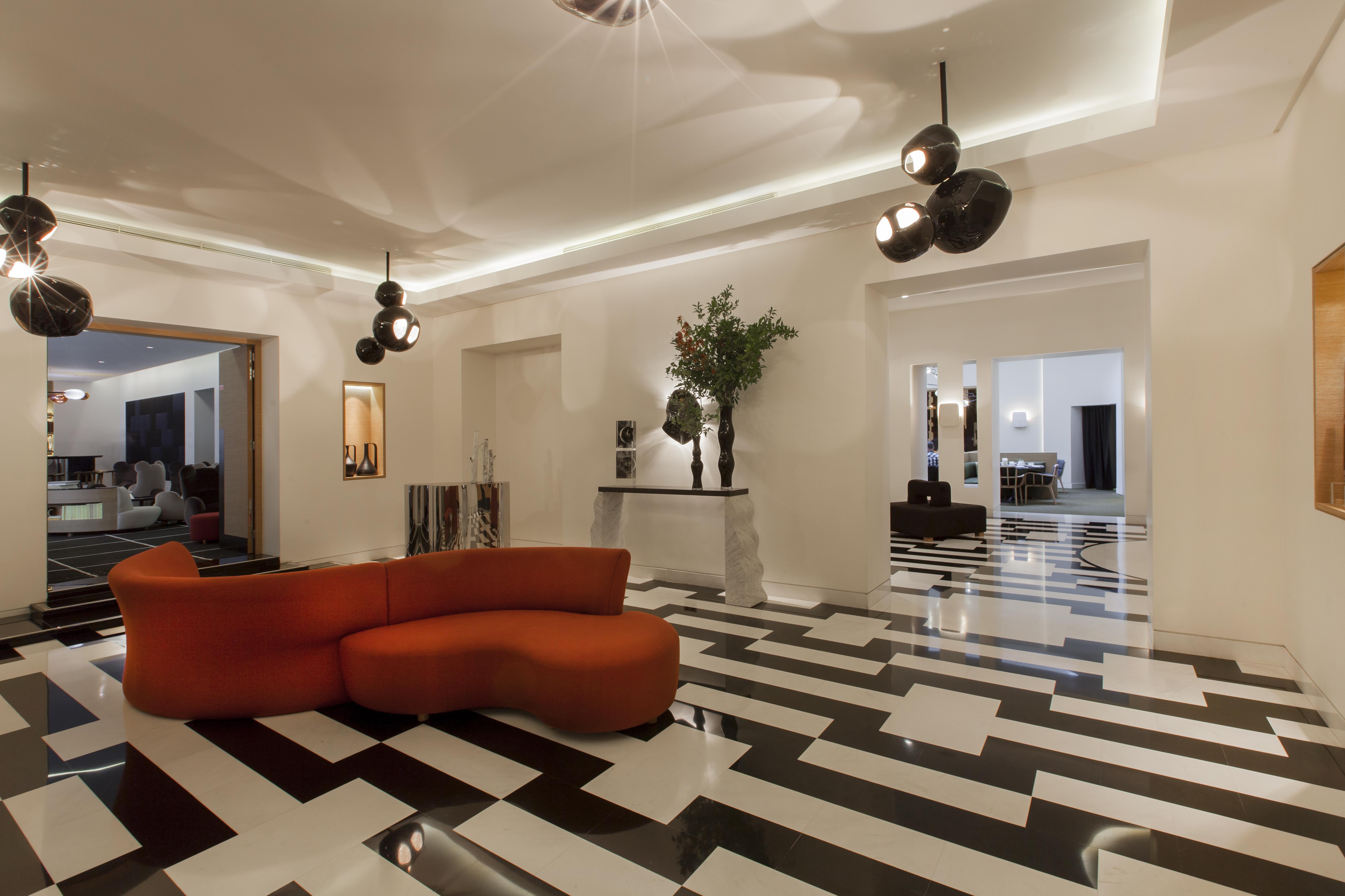 Marignan Champs-elysees Hotel