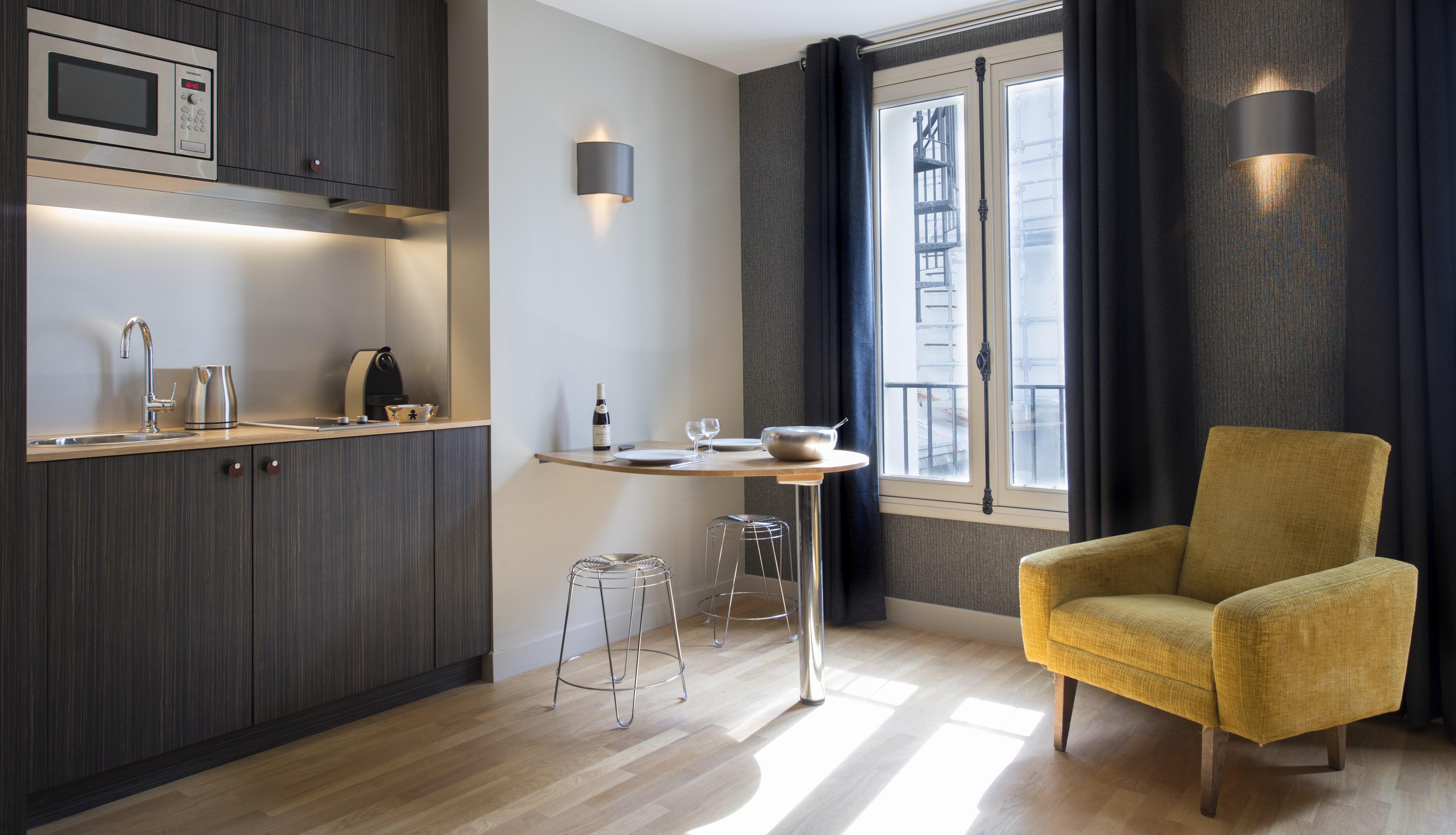Helzear Champs-elysees Hotel 4*