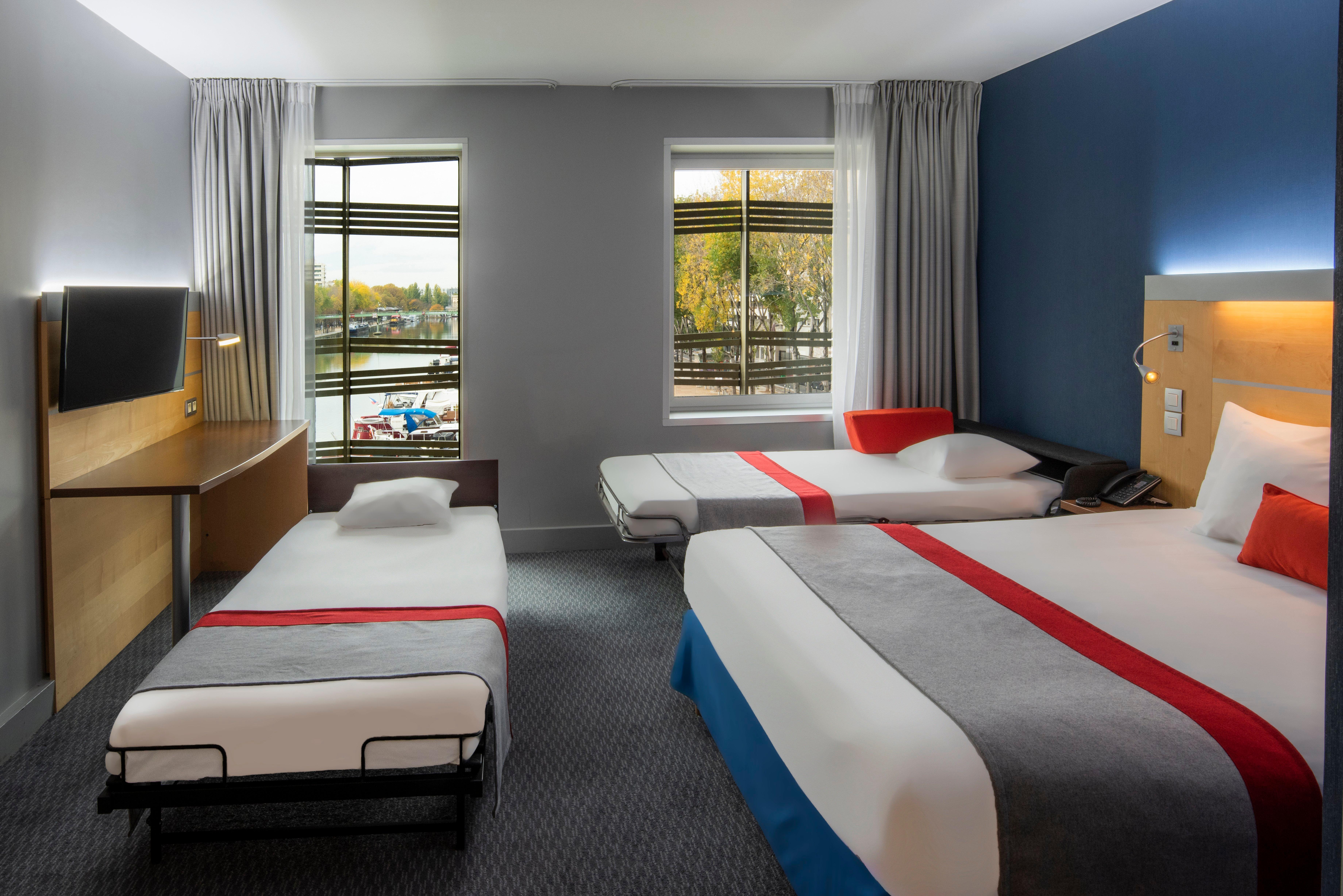 Express Paris-canal De La By Ihg Hotel