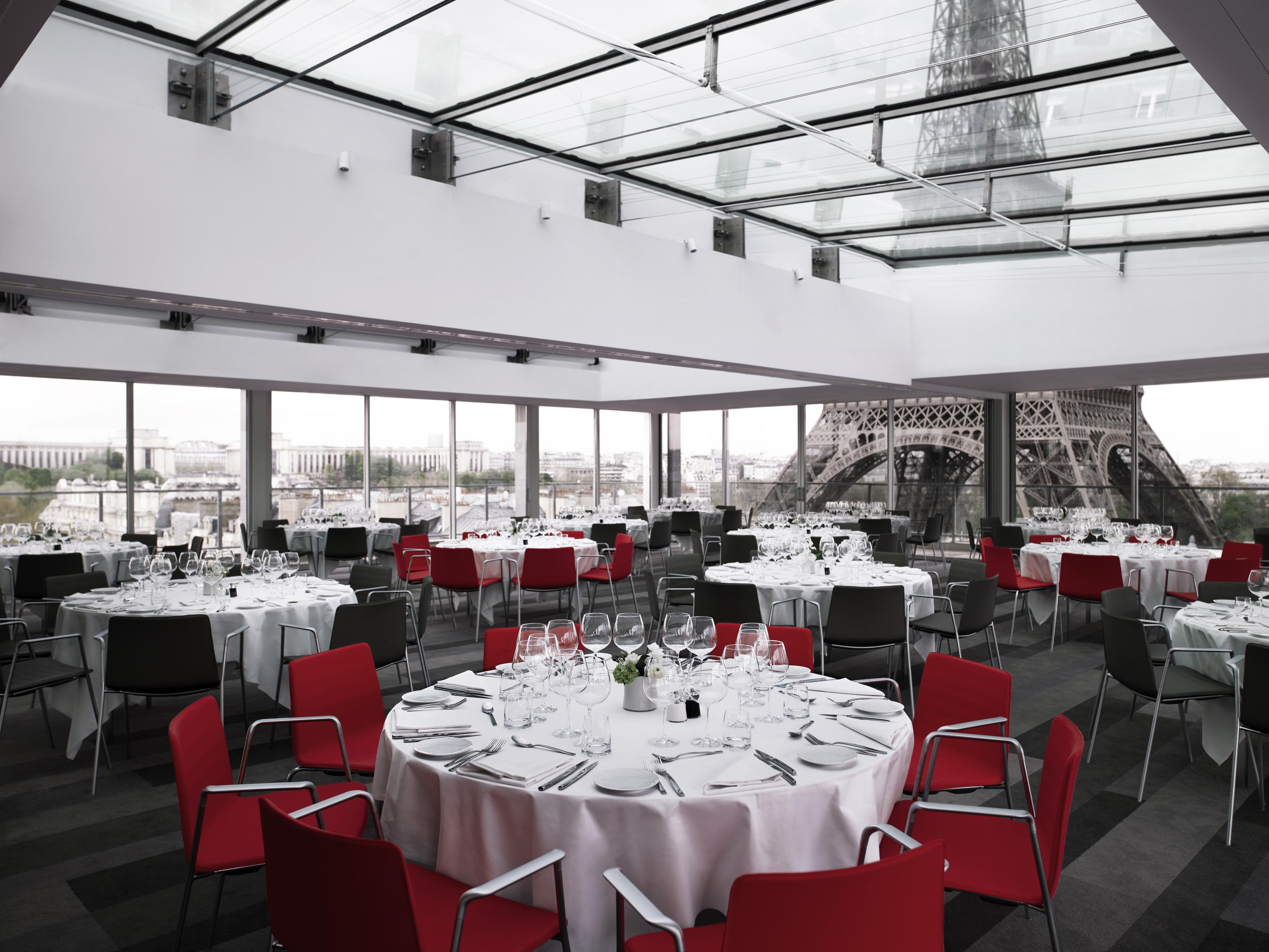 Pullman Tour Eiffel Paris