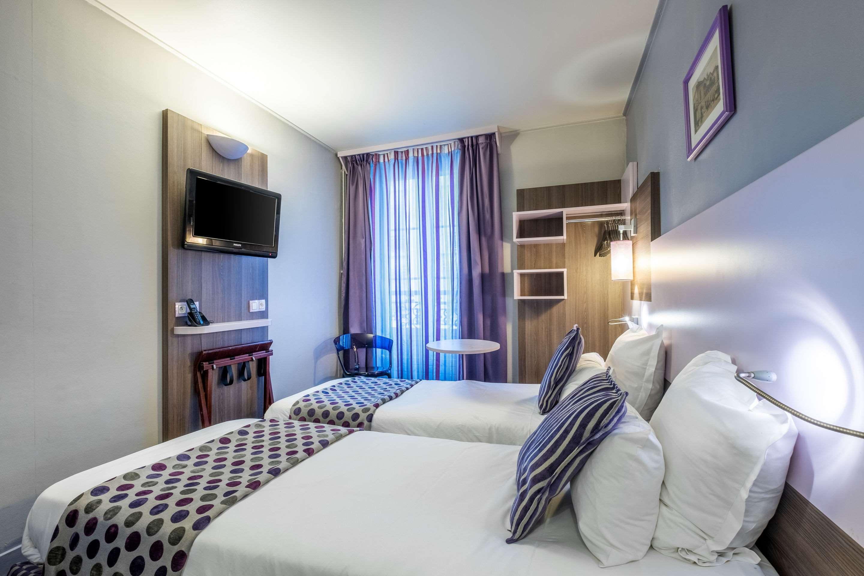Comfort Nation Père Lachaise Hotel 3*
