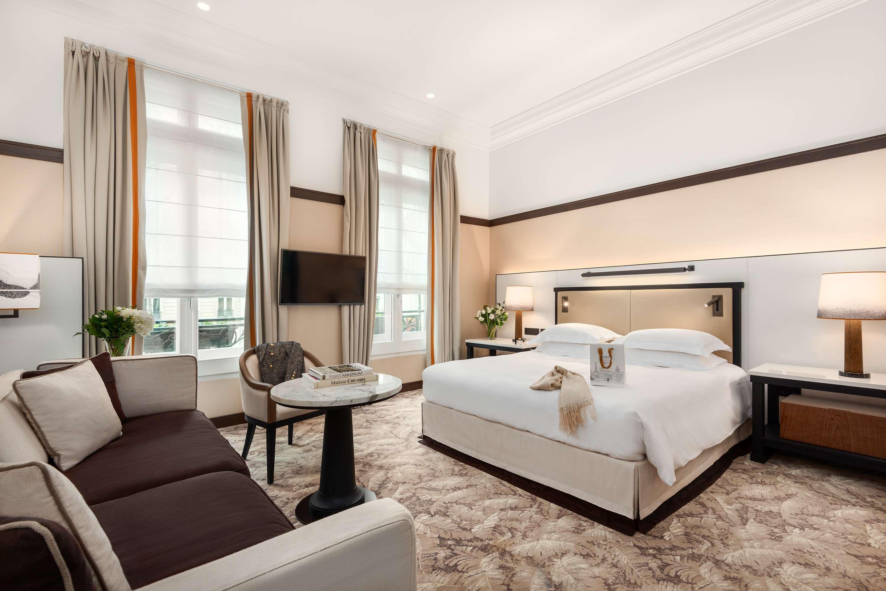 Hyatt Madeleine Hotel