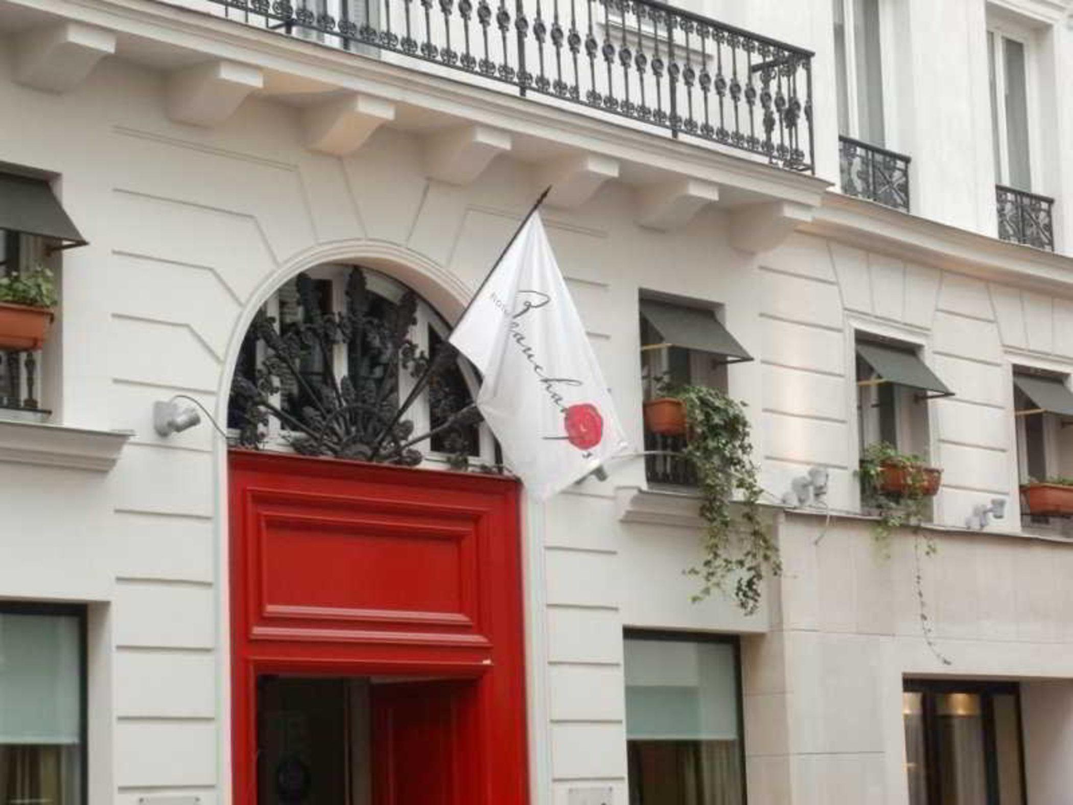 Beauchamps Hotel