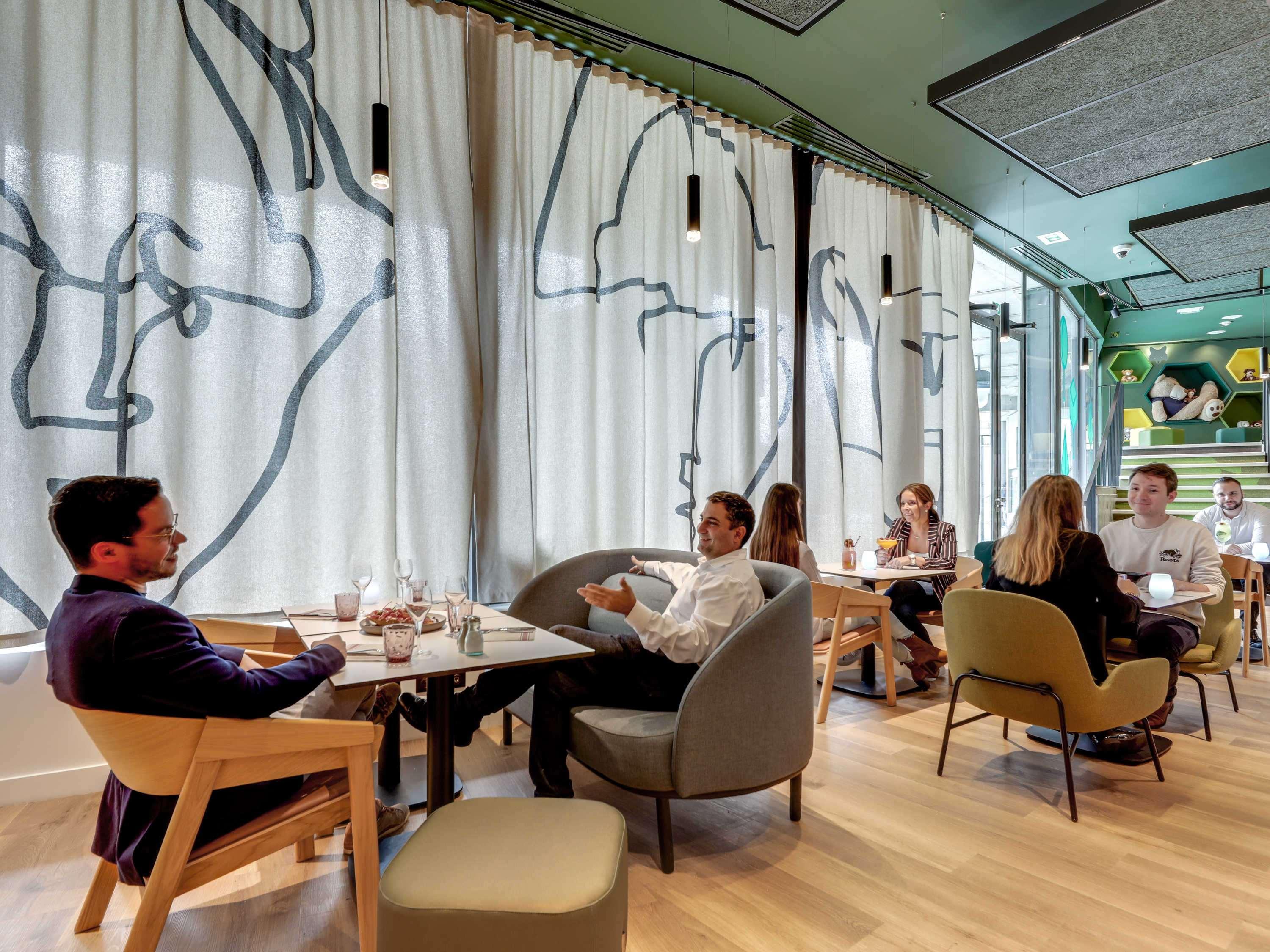 Novotel Gare De Lyon 4* Paris