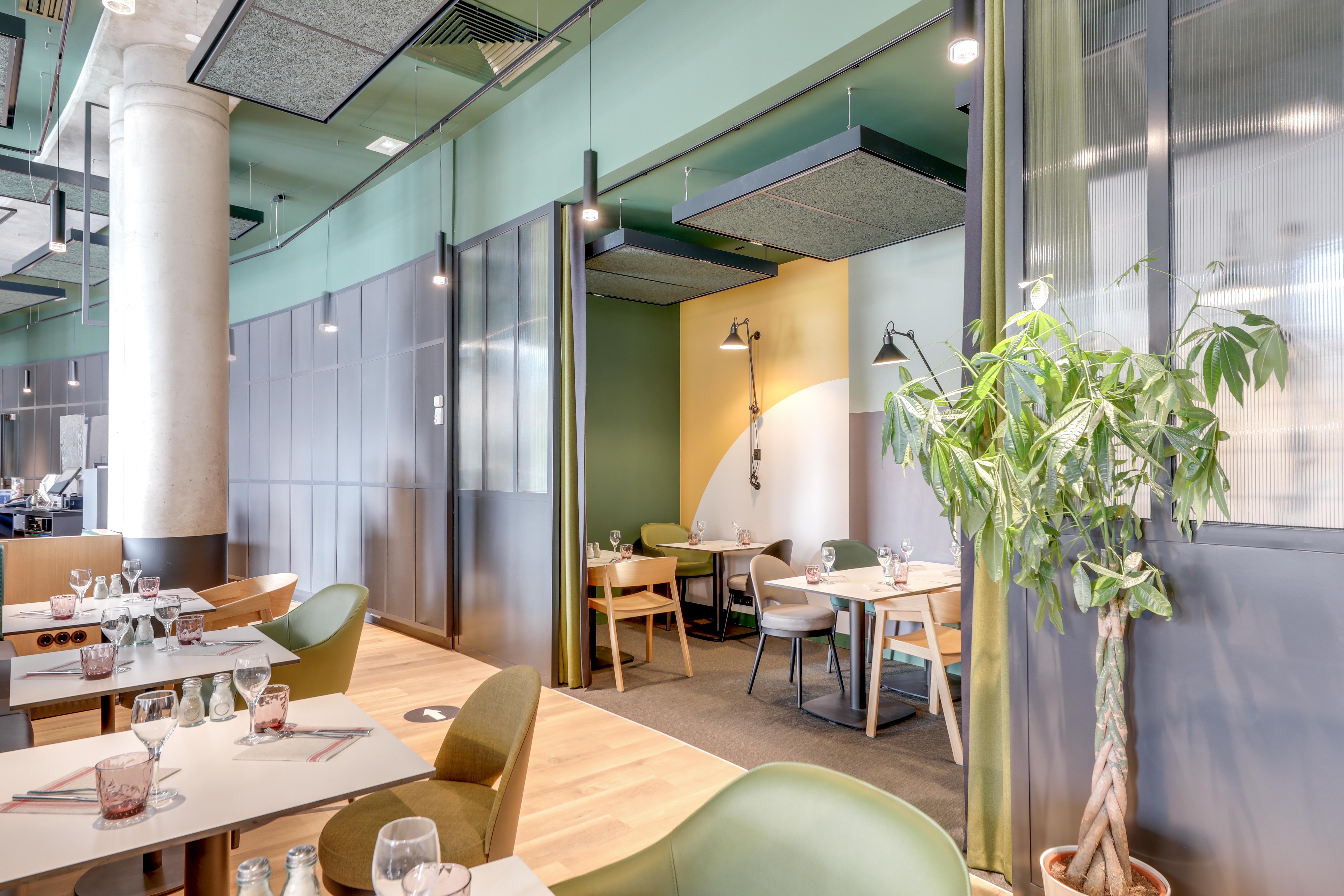 Novotel Gare De Lyon Hotel 4*