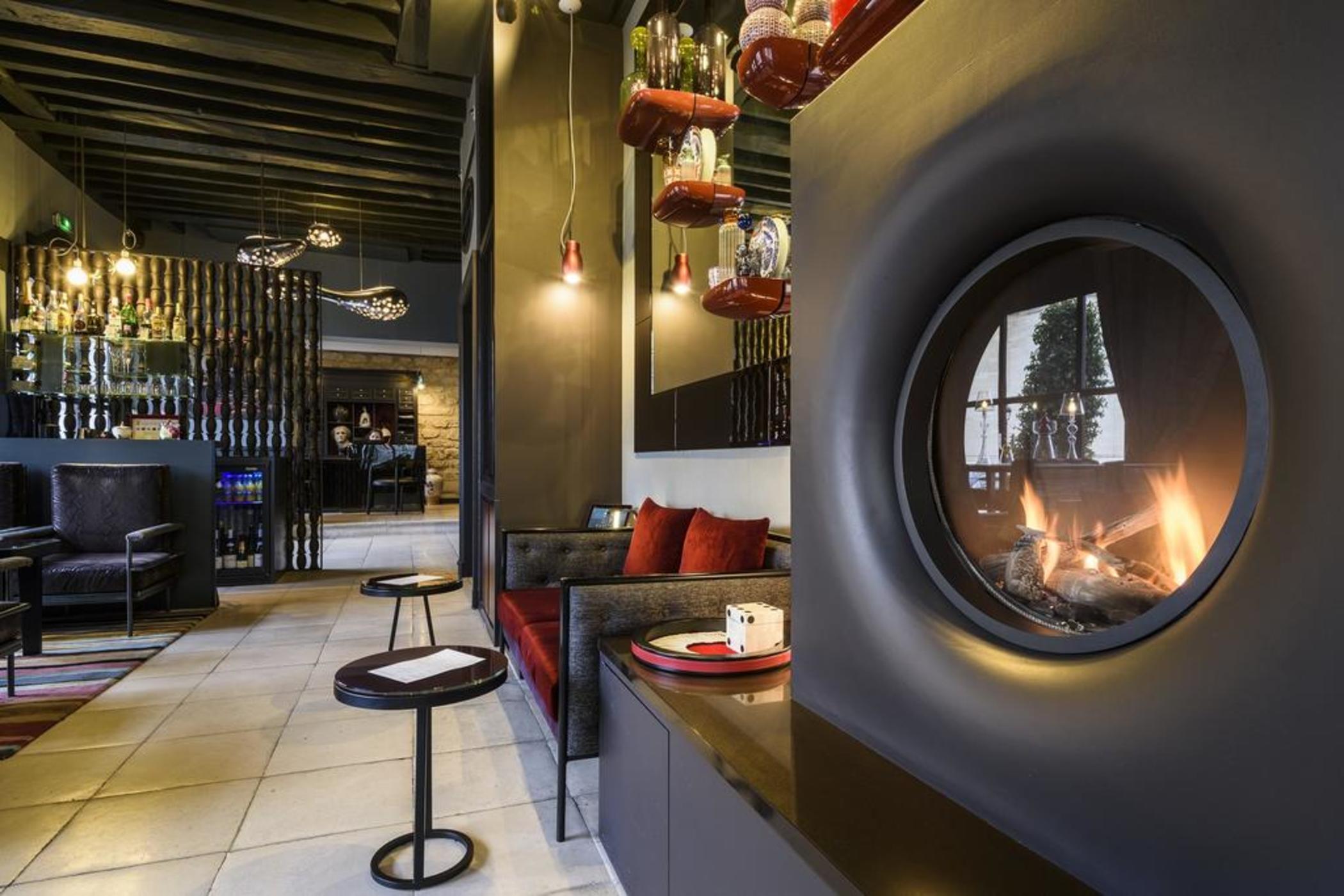 Les Dames Du Pantheon Hotel 4*