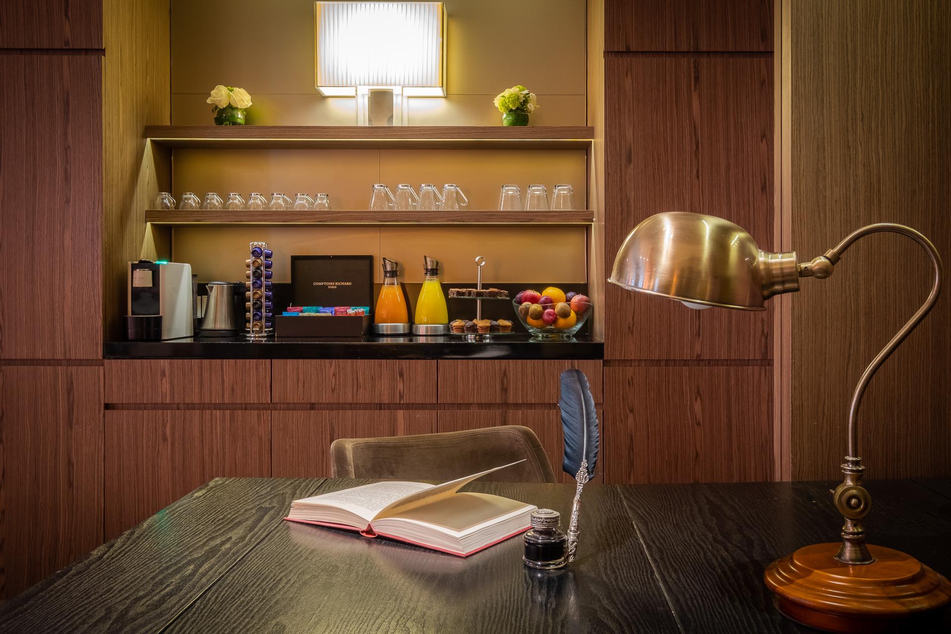 Le Tourville Eiffel Hotel 4*