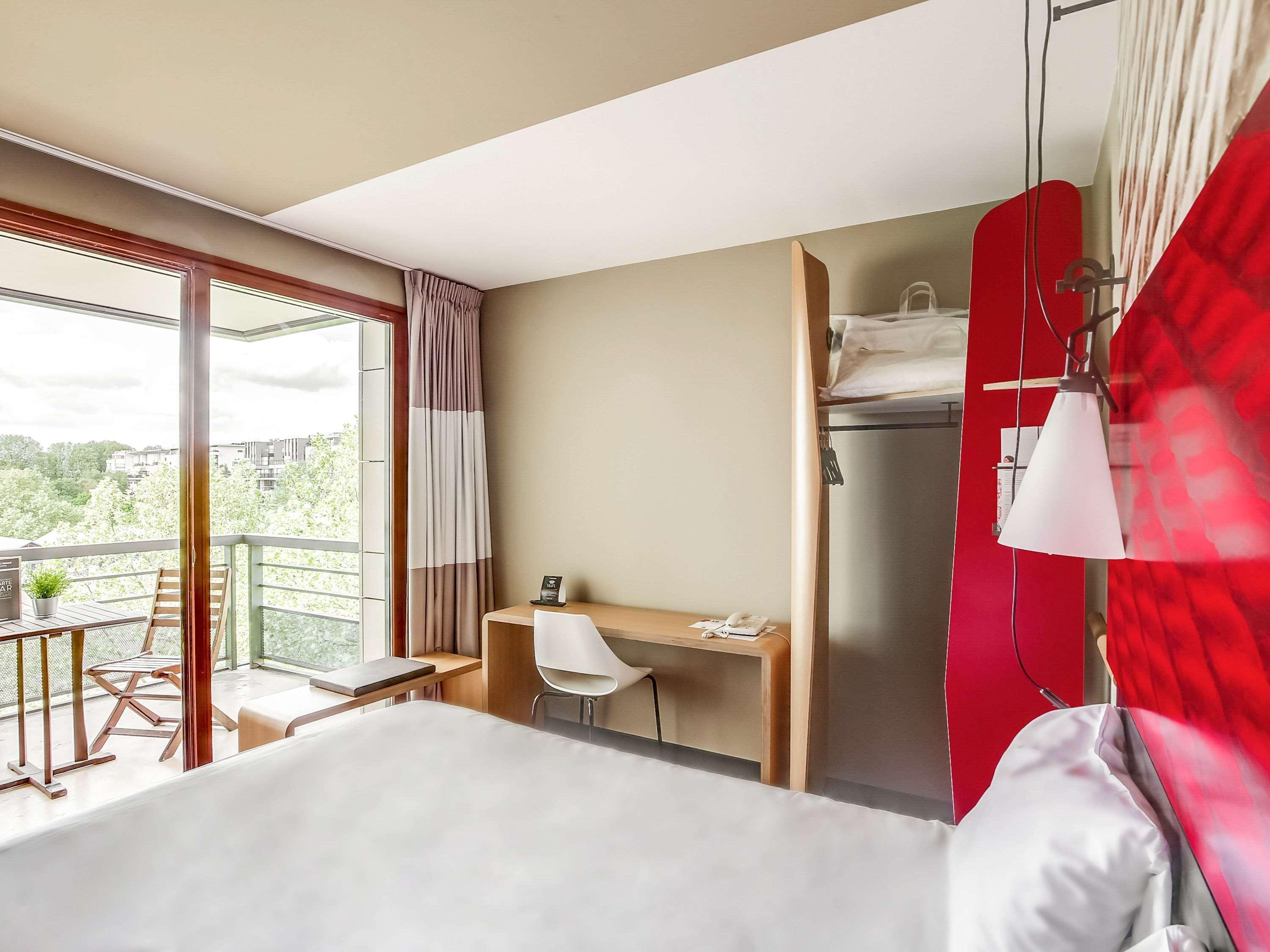 Hotel Ibis Bercy Village