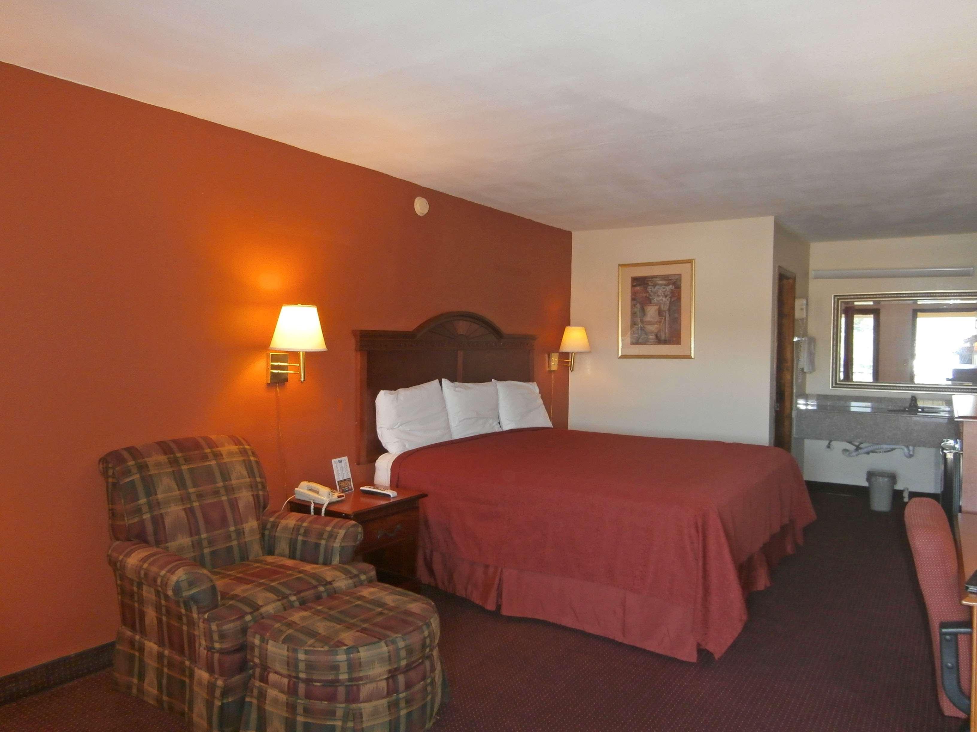 Ibis Bercy Village Hotel 3*