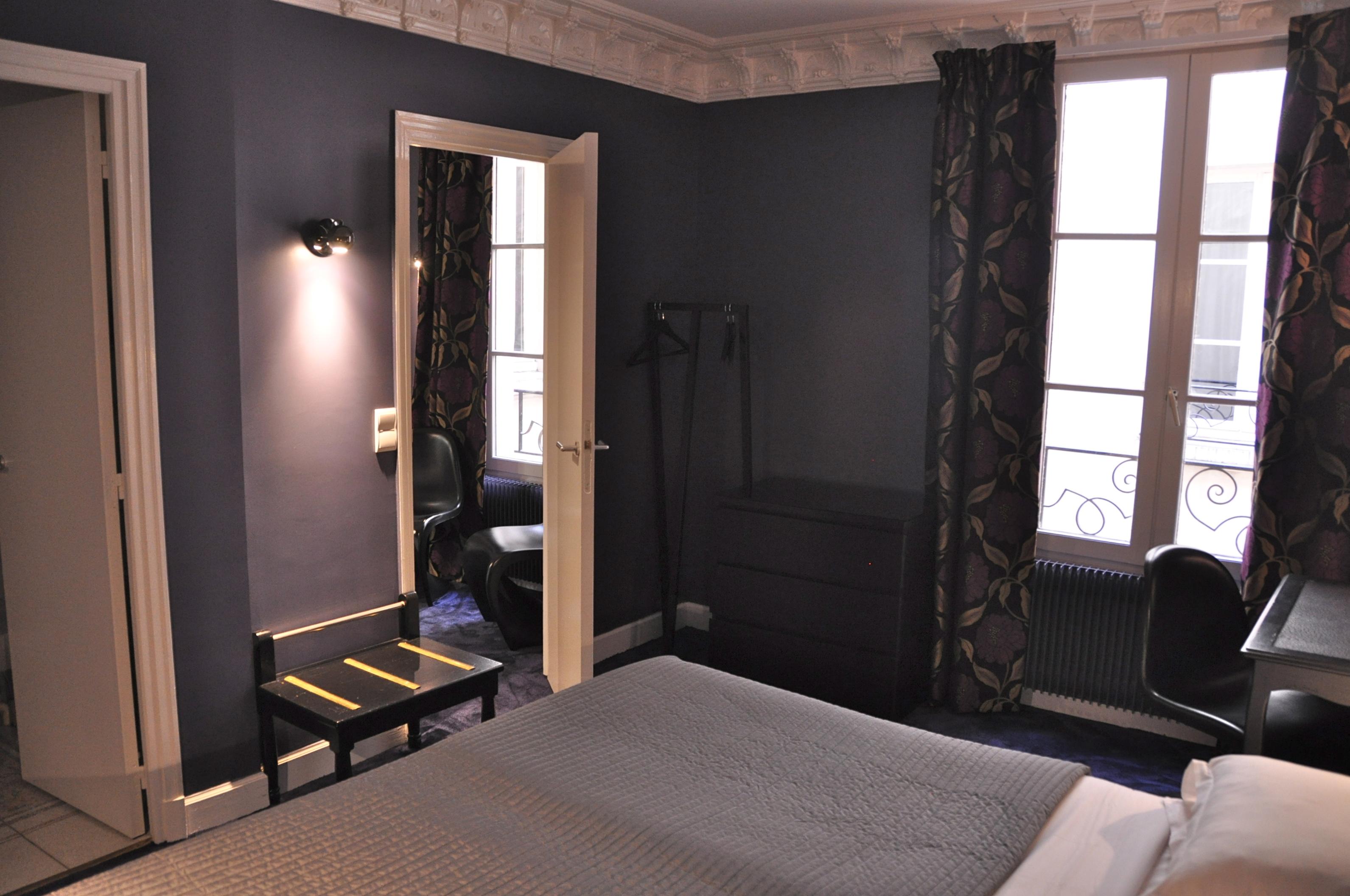 Noir Hotel