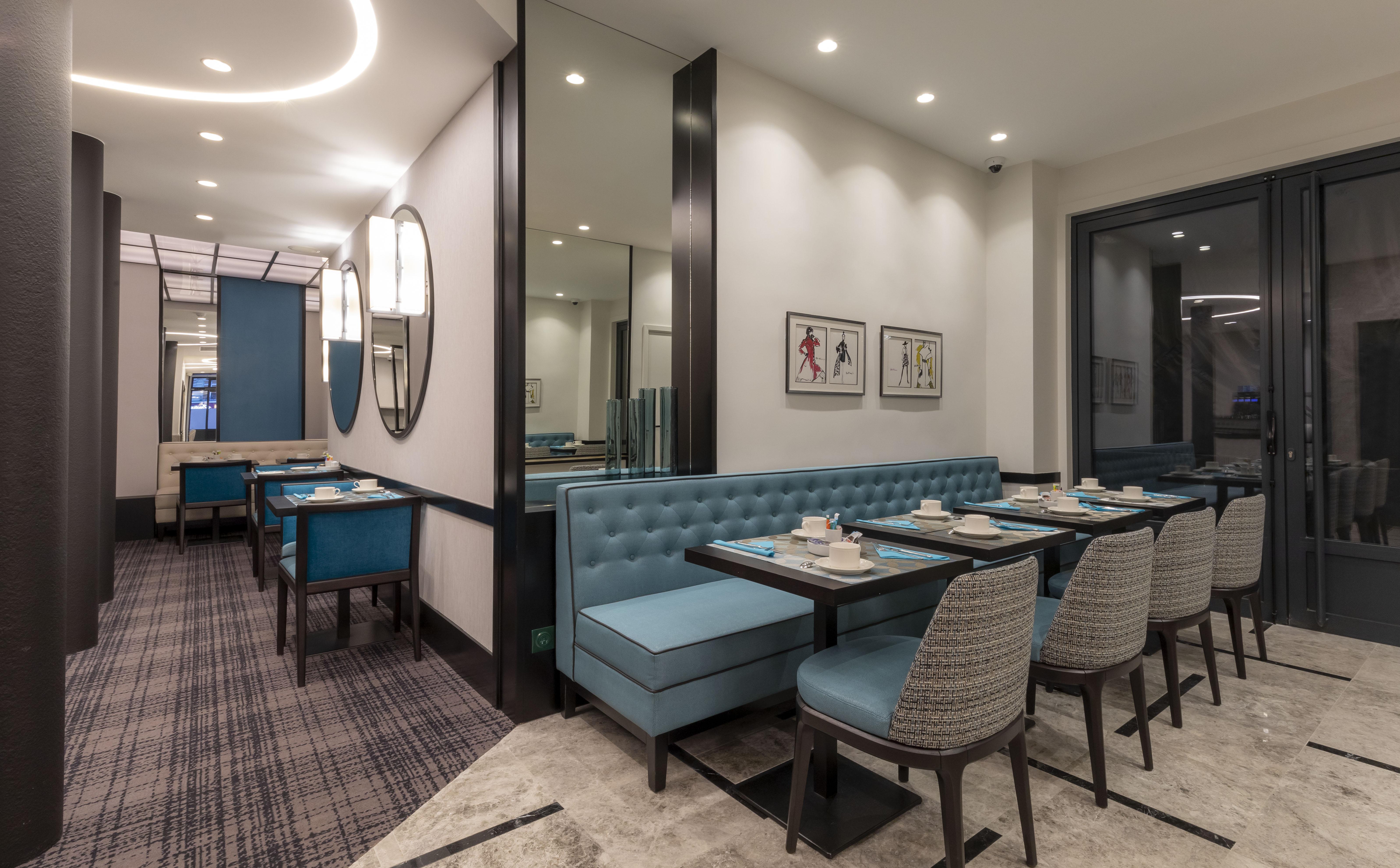 Hotel Montfleuri Paris