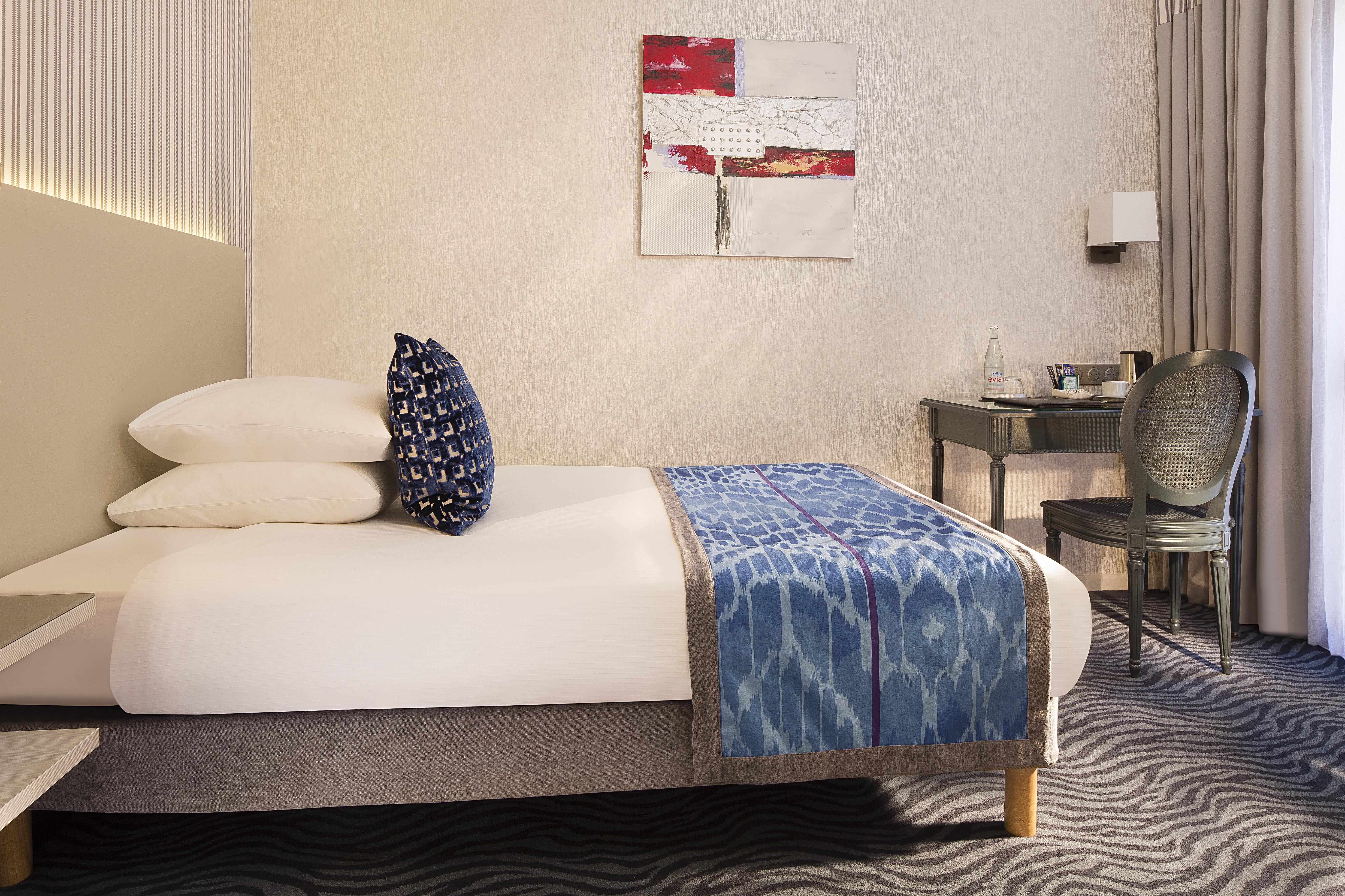 Victor Hugo Kleber Hotel