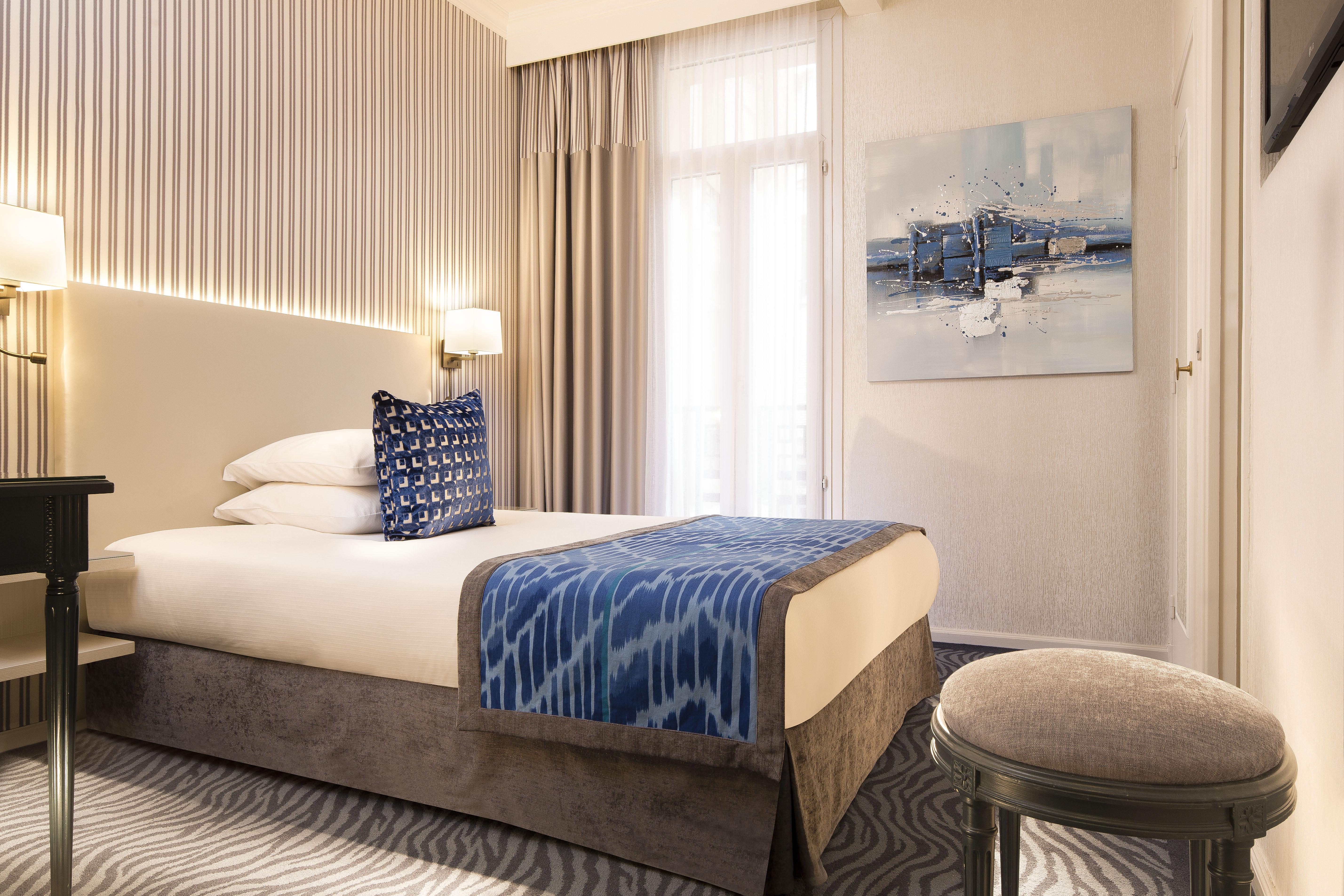 Victor Hugo Kleber 4* Paris