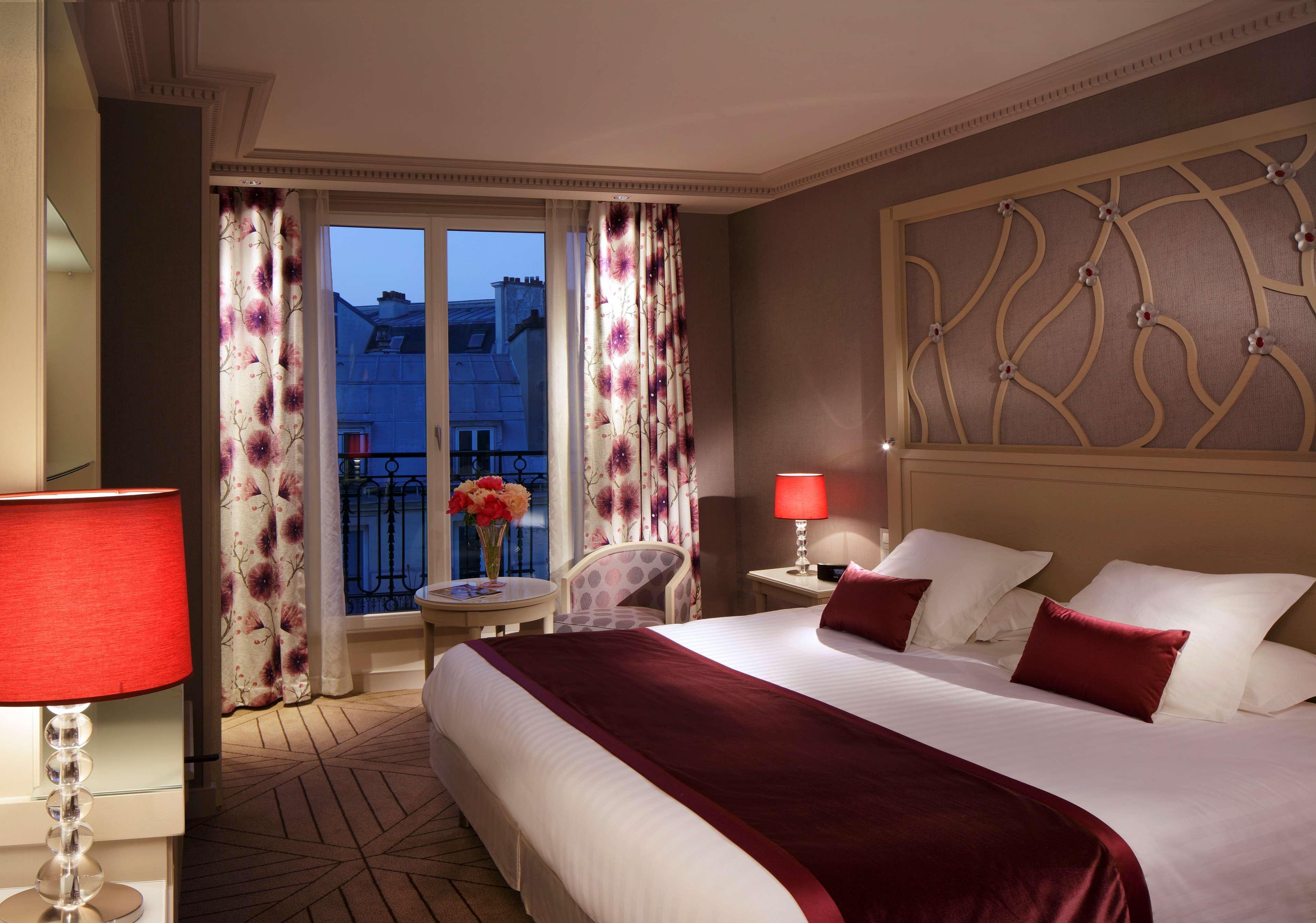 Rochester Champs Elysees 4* Paris